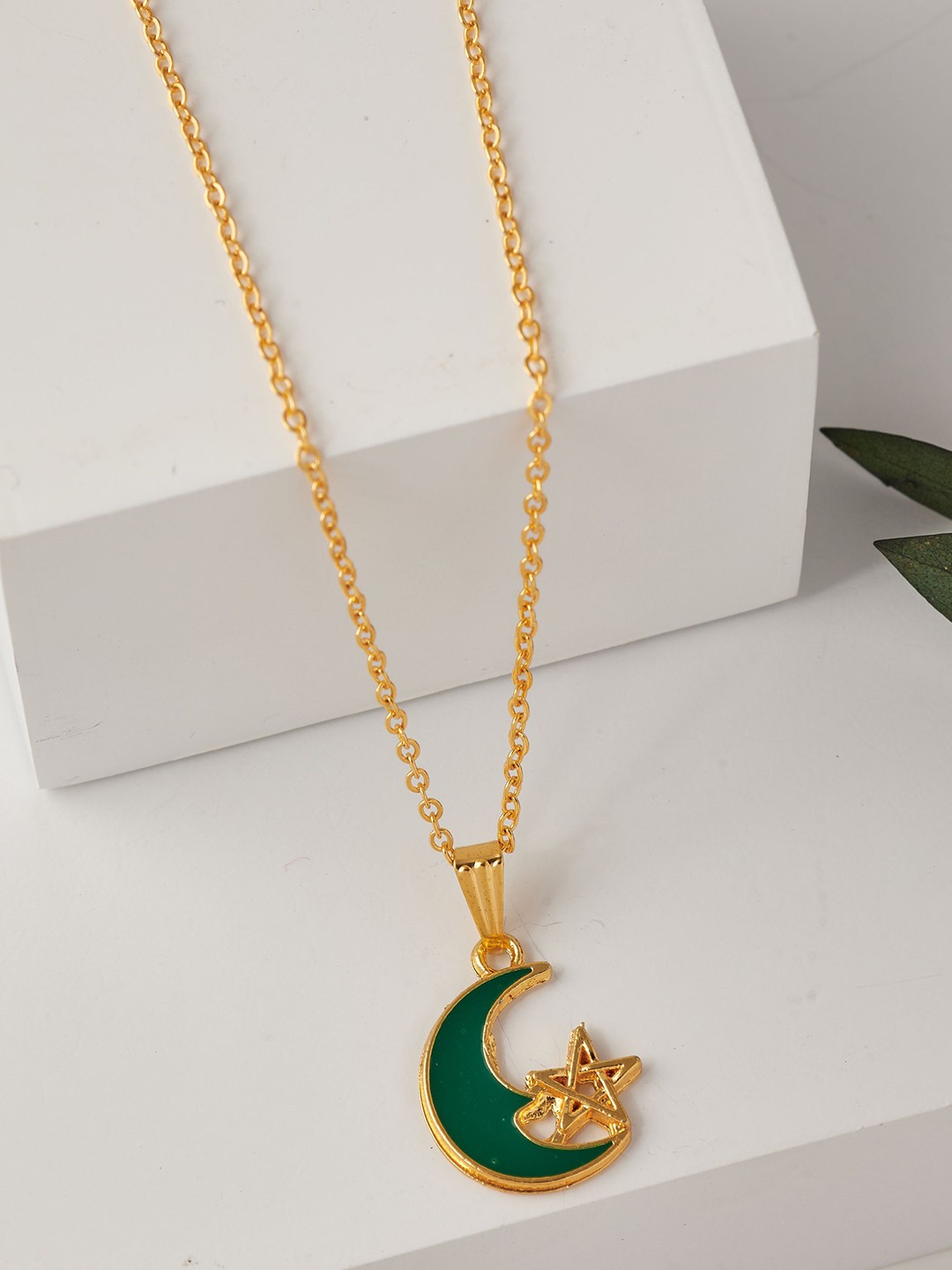 

DressBerry Green Gold-Plated Moon Pendant With Chain