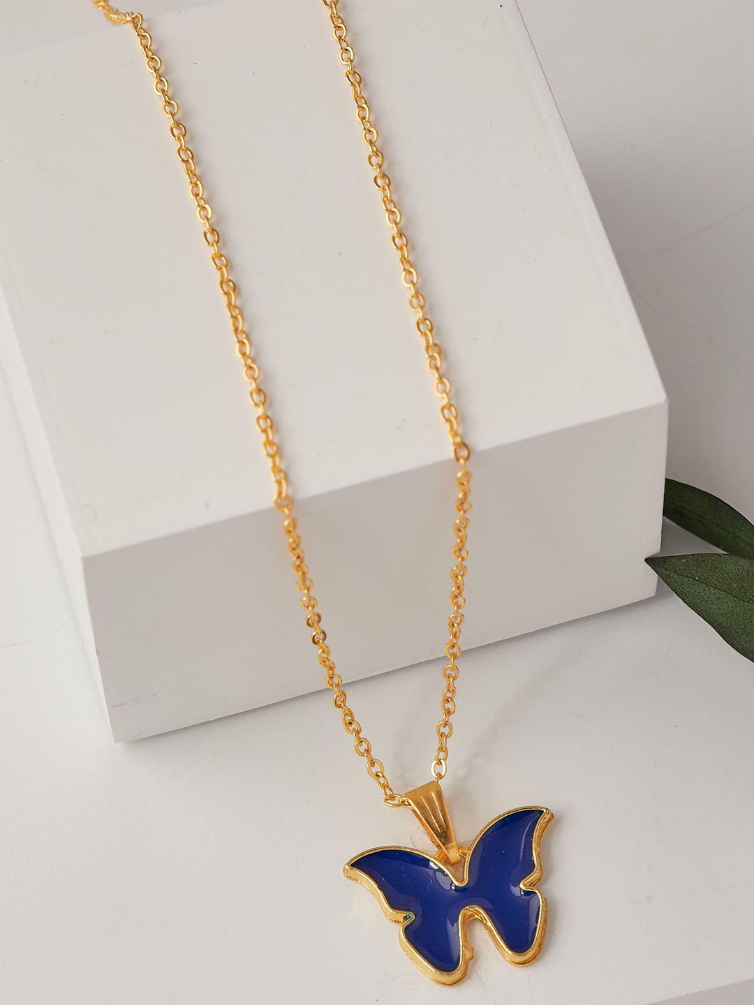 

DressBerry Blue Gold-Plated Butterfly Pendant With Chain
