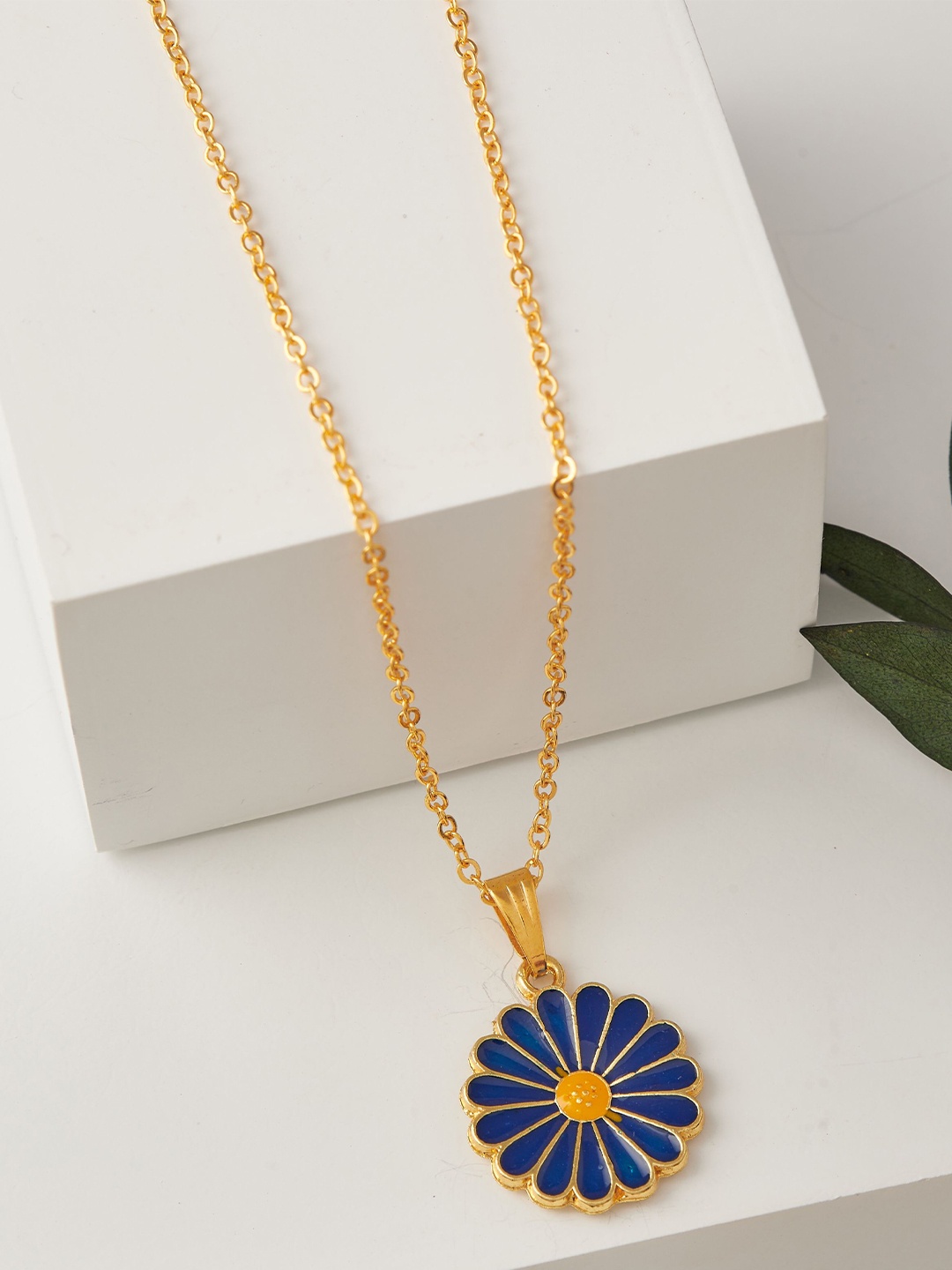 

DressBerry Gold Gold-Plated Artificial Stones Studded Pendant With Chain