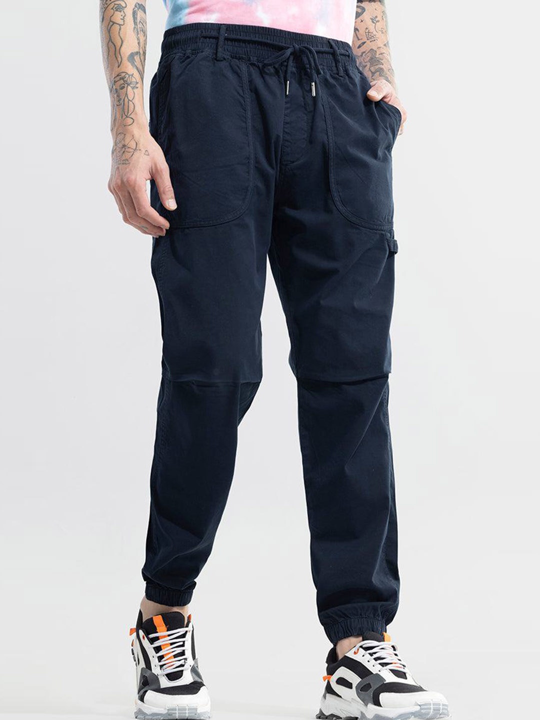 

Snitch Men Mid-Rise Navy Blue Smart Tapered Fit Cotton Cargo Joggers