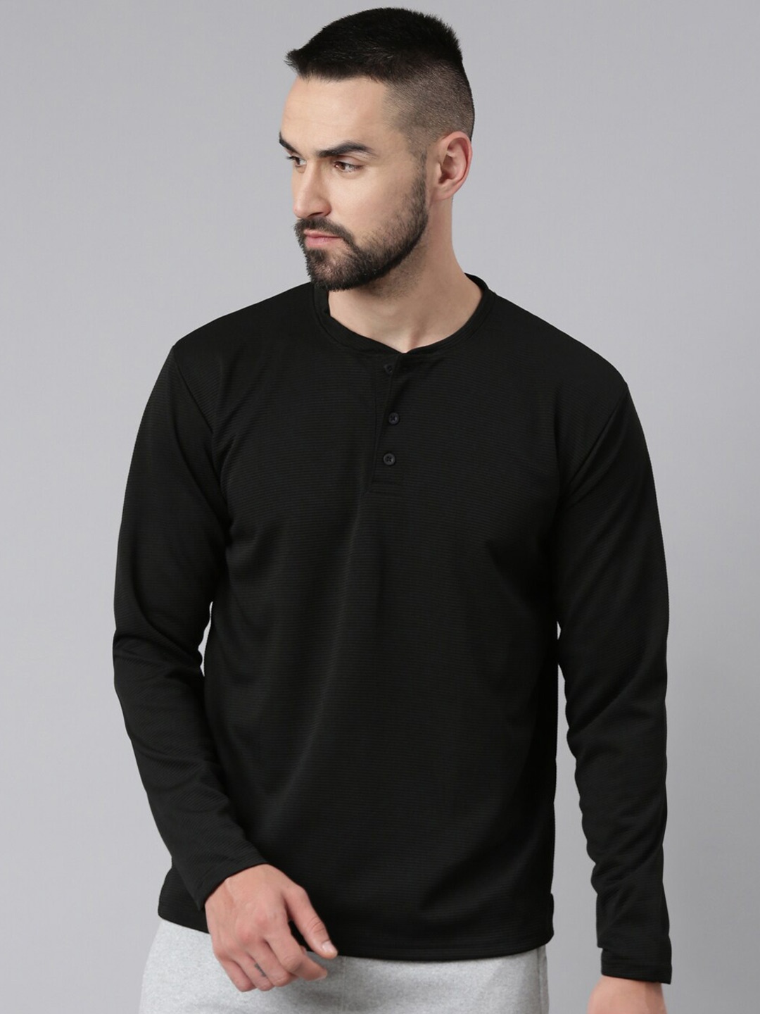 

MADSTO Henley Neck T-shirt, Black