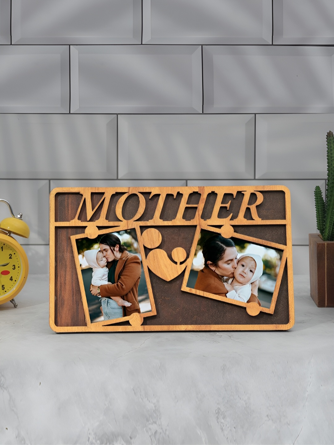 

TEAKWOOD Brown Textured Mothers Day Wooden Table Photo Frame