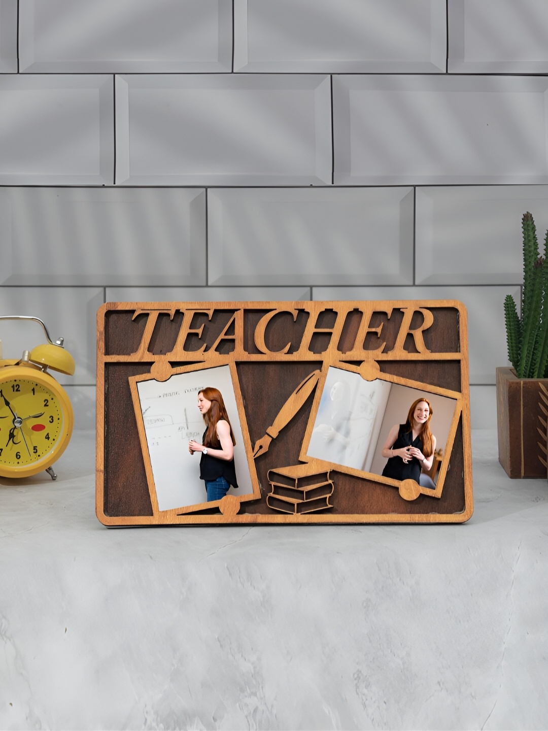 

TEAKWOOD Brown Textured Best Teacher Wooden Table Photo Frame