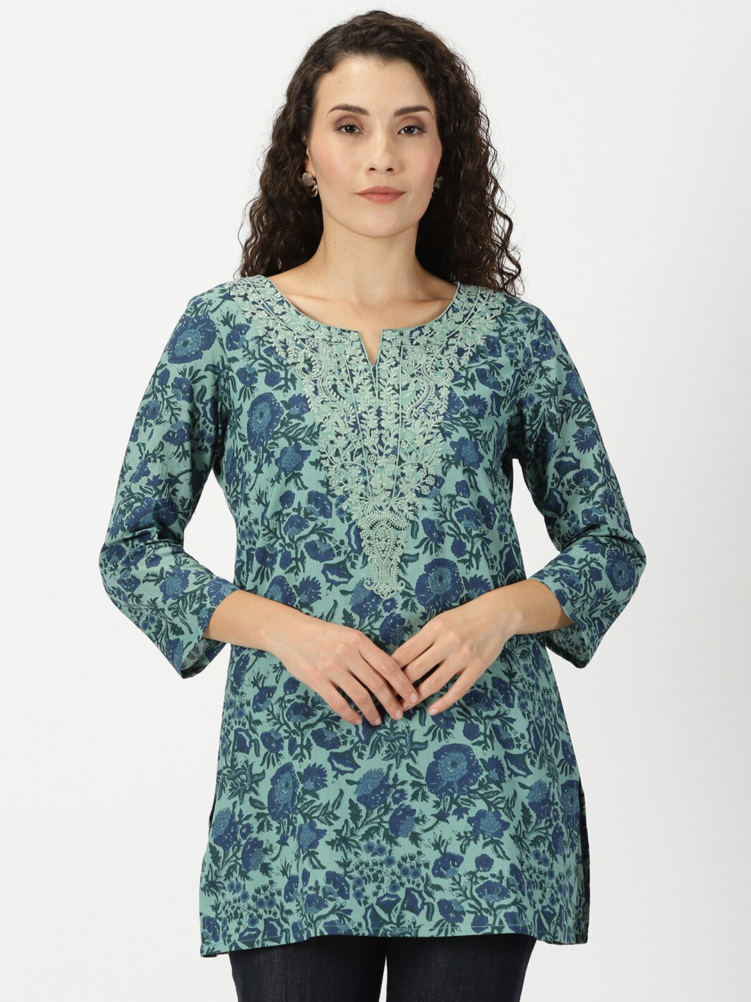 

Saffron Threads Floral Printed Thread Work Pure Cotton Kurti, Green