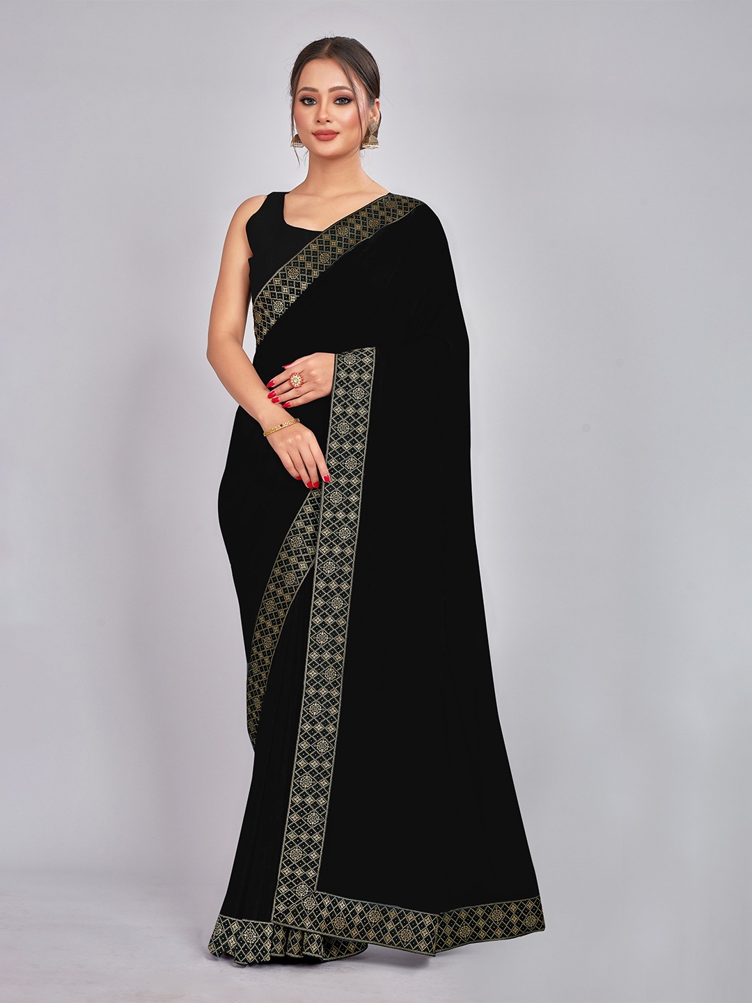 

CastilloFab Pure Georgette Saree, Black