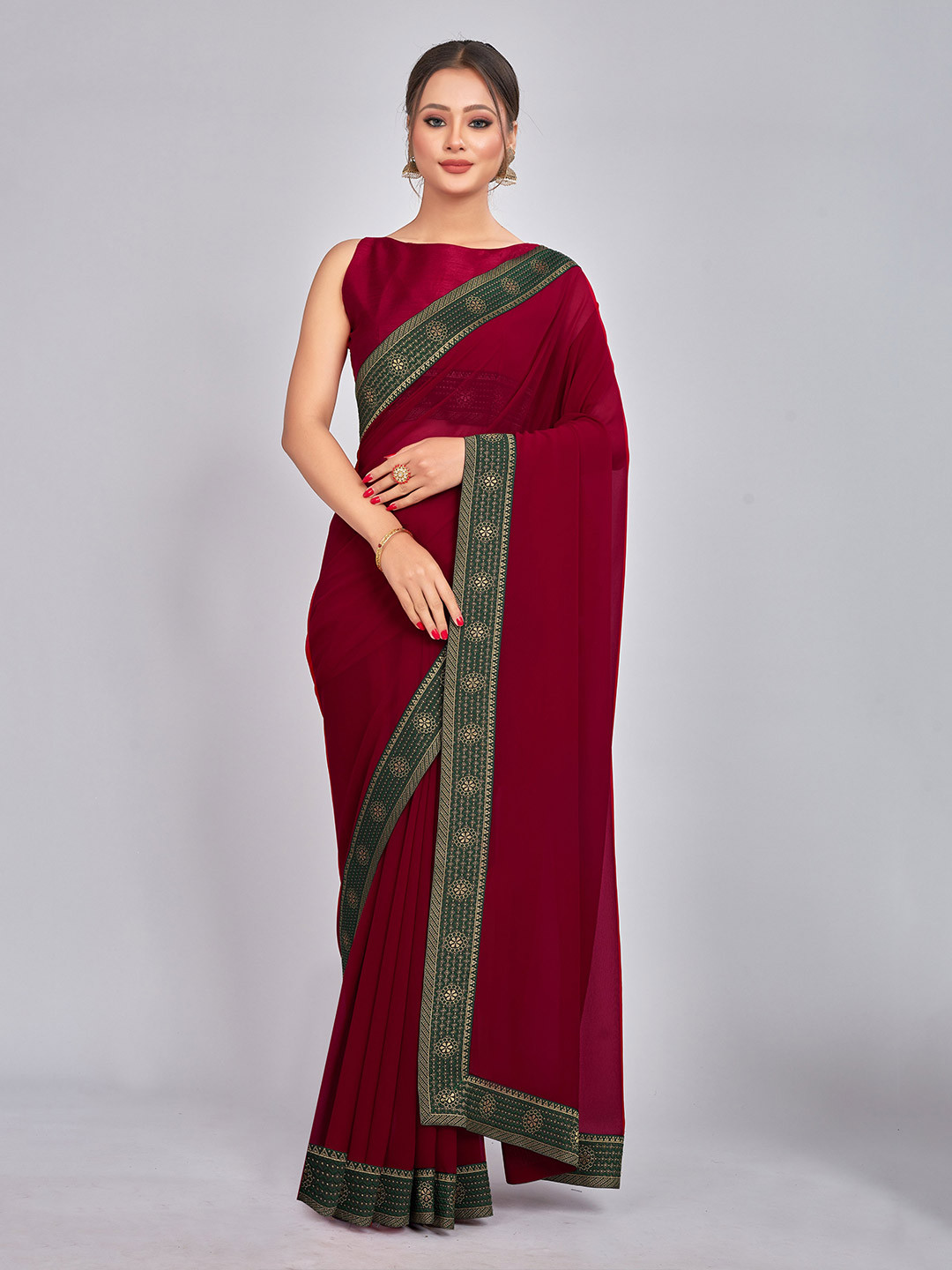 

CastilloFab Pure Georgette Saree, Maroon
