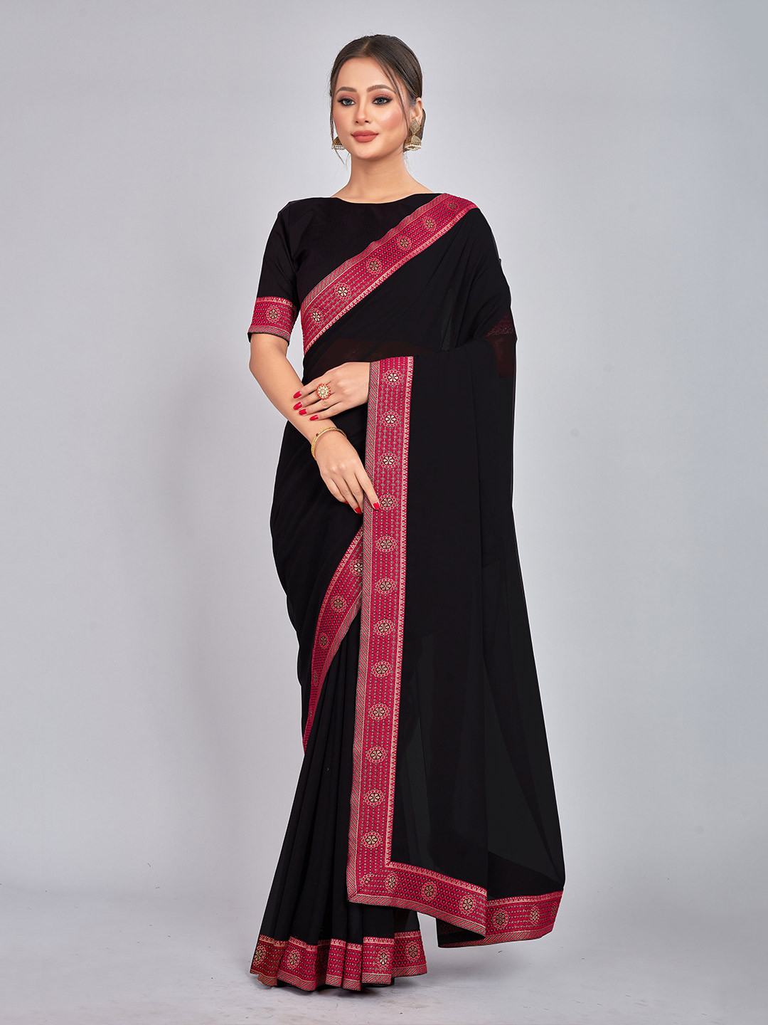 

CastilloFab Pure Georgette Saree, Black