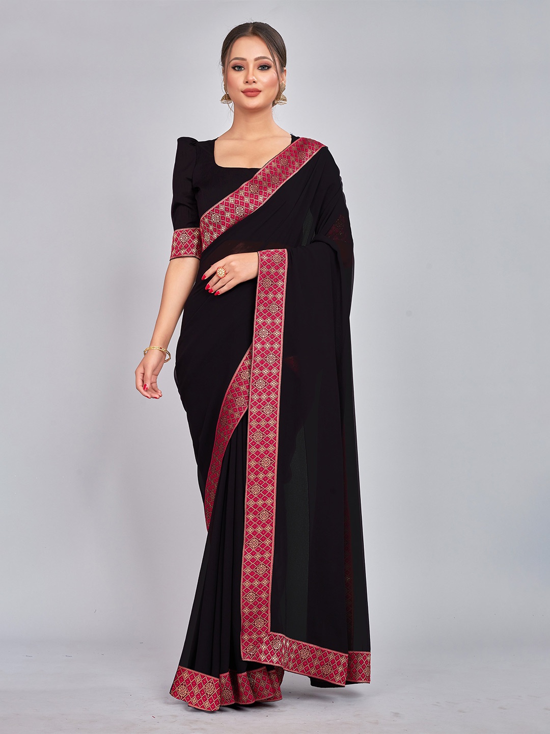 CastilloFab Pure Georgette Saree, Black