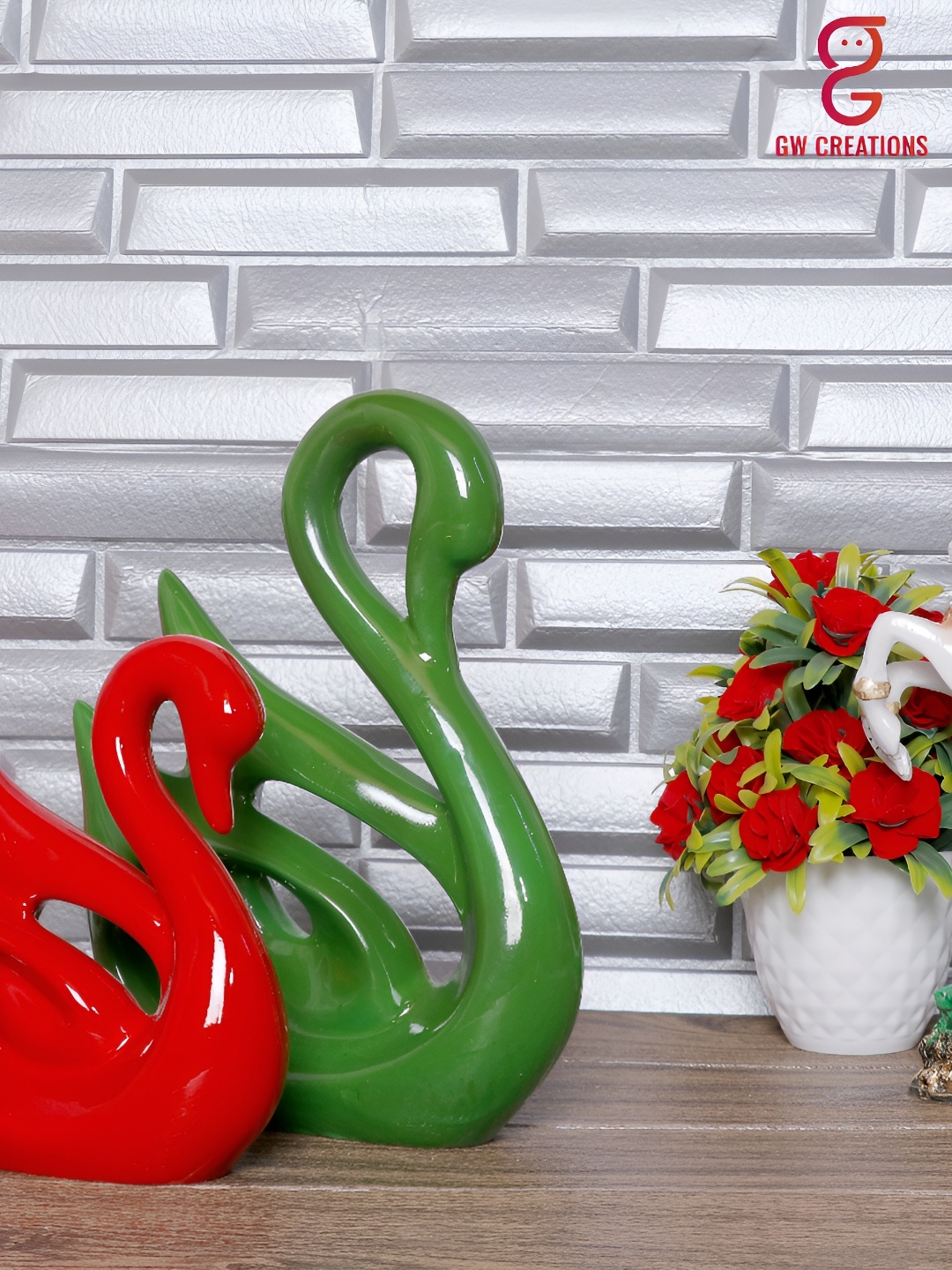 

GW CREATIONS Green & Red 2 Pieces Figurine Showpiece