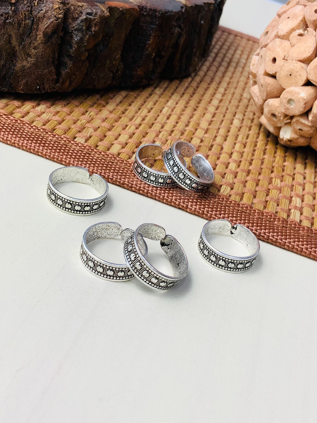 

ABDESIGNS Set Of 3 Silver-Plated Oxidised Toe Rings