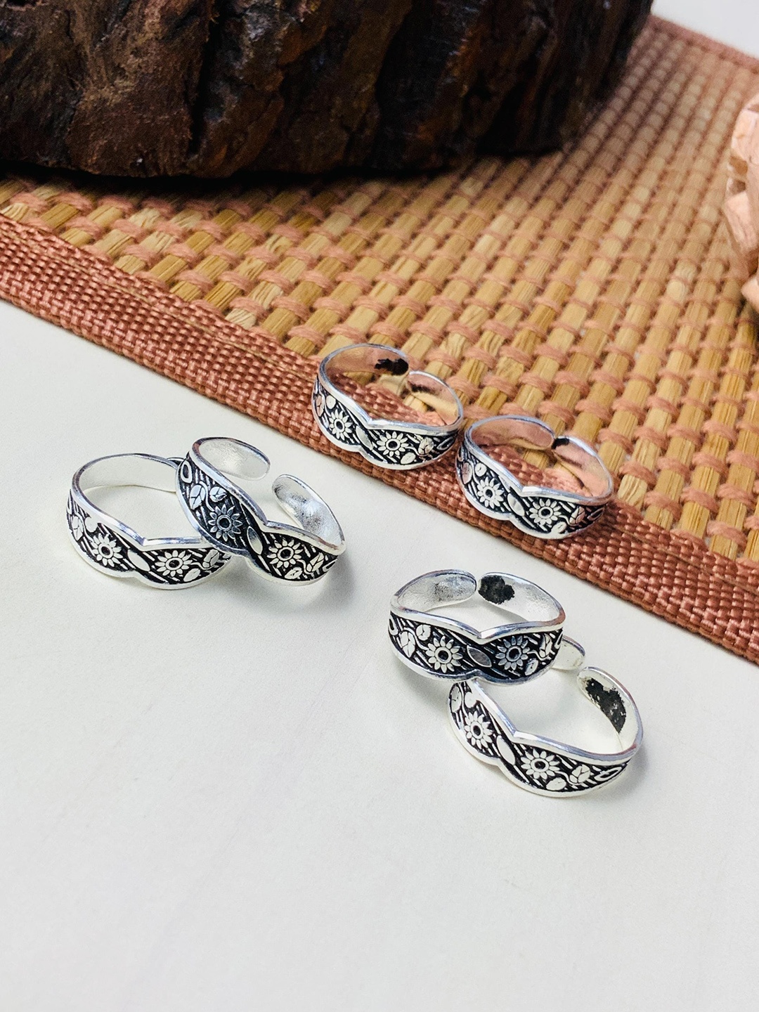 

ABDESIGNS Set Of 3 Silver-Plated Oxidised Toe Rings