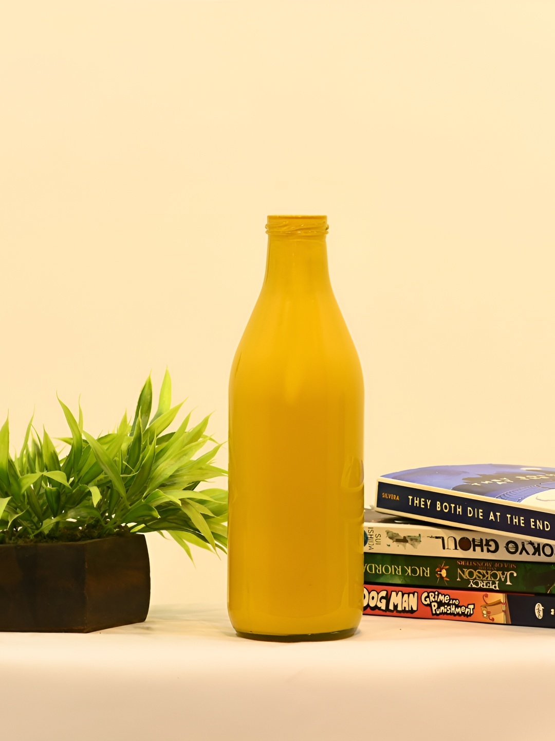 

Afast Yellow Cylindrical Glass Vases