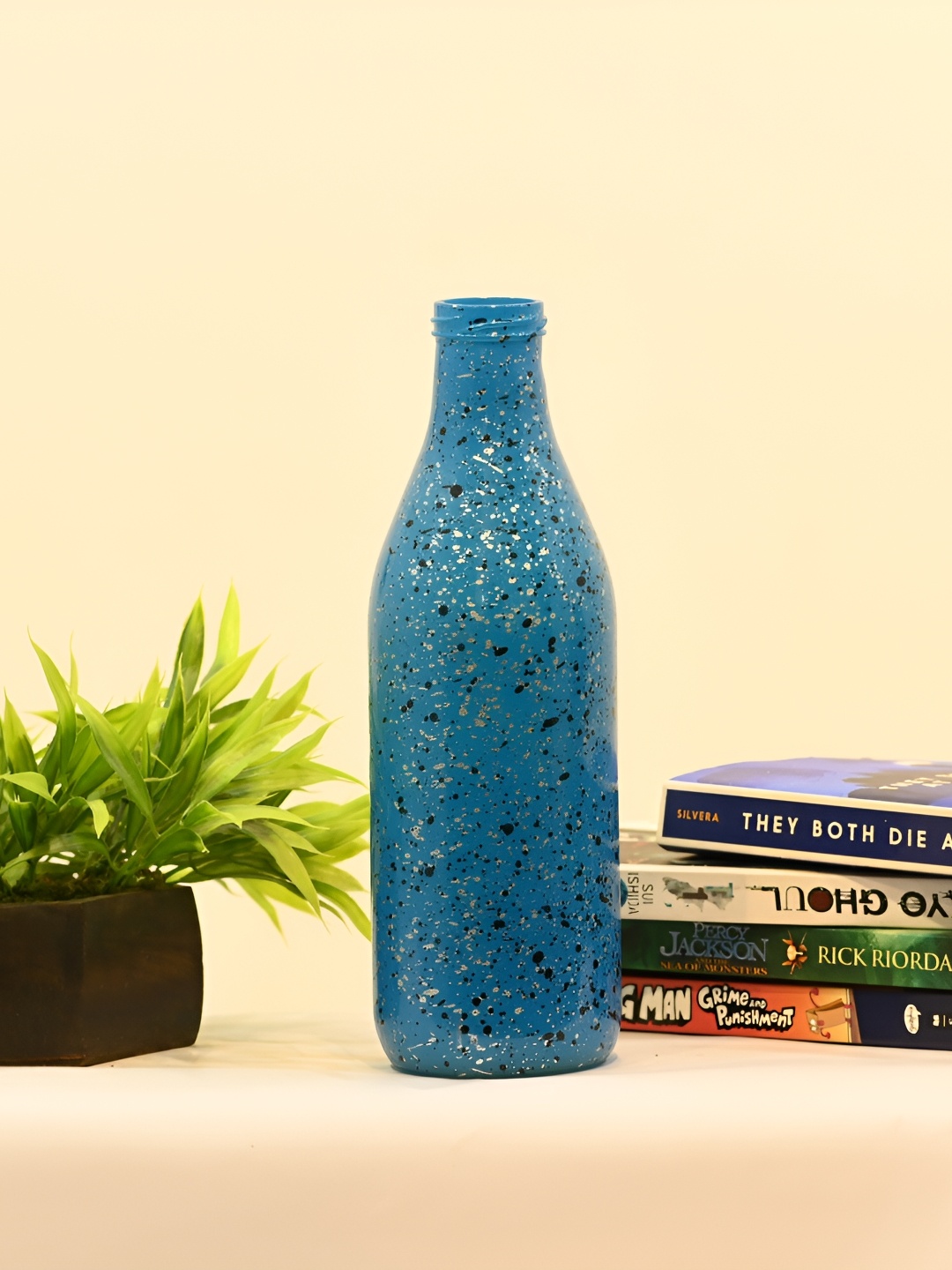 

Afast Blue & Cream Textured Cylindrical Glass Vases