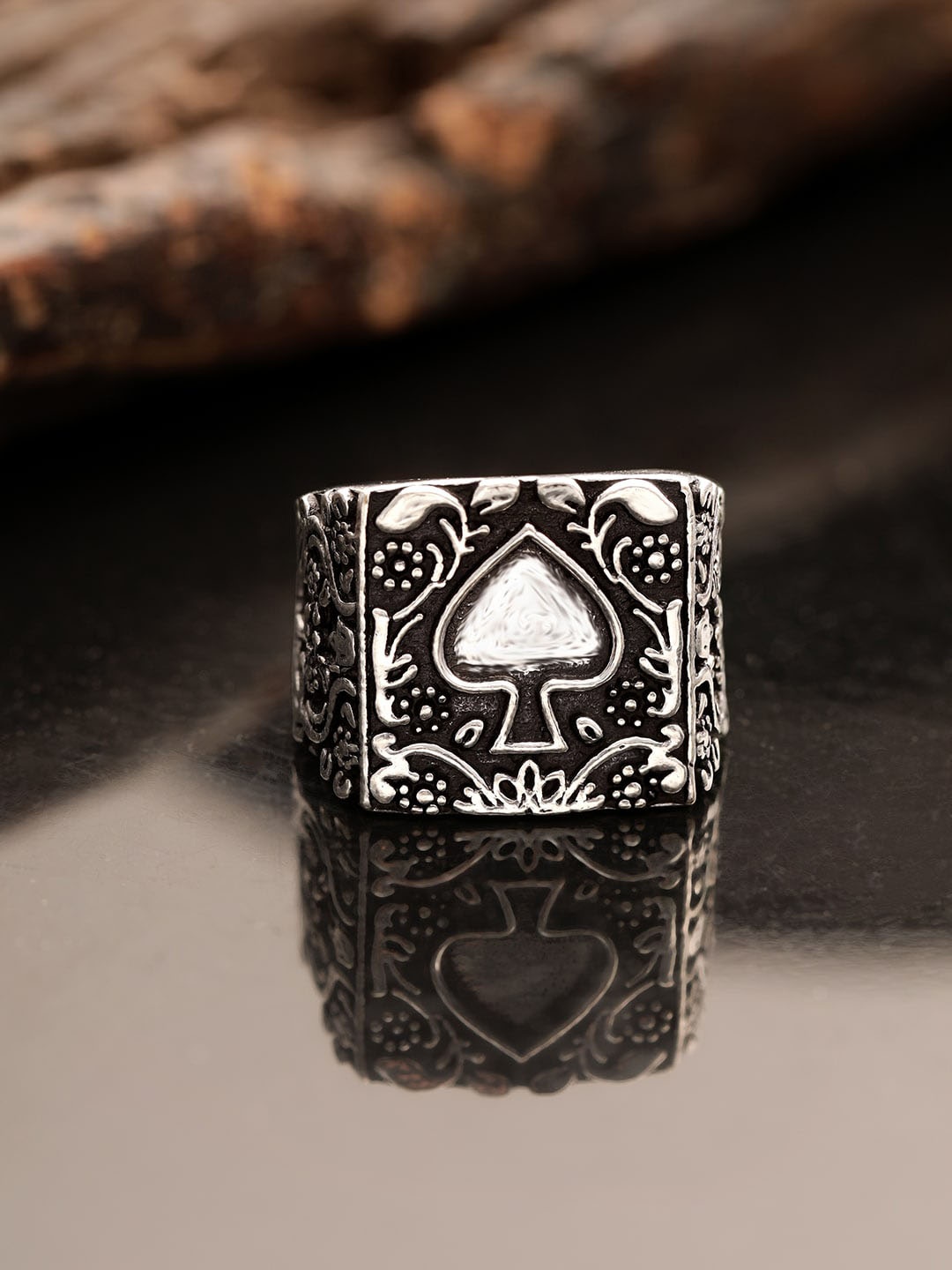 

Roadster Rhodium Plated Textured Finger Ring, Silver
