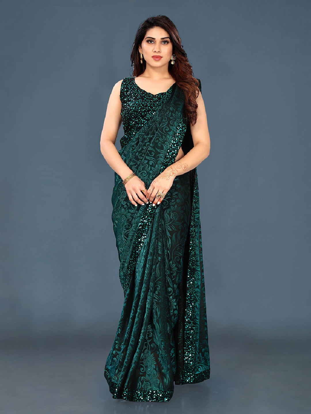 

Ashiya Fab Floral Woven Design Sequinned Saree, Green