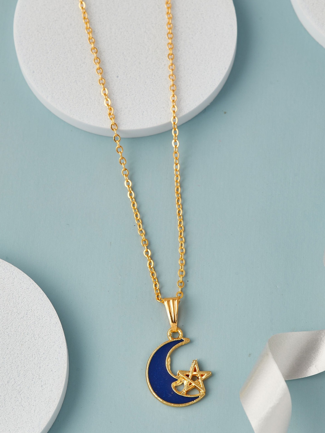 

DressBerry Gold-Plated Brass Enamelled Chain