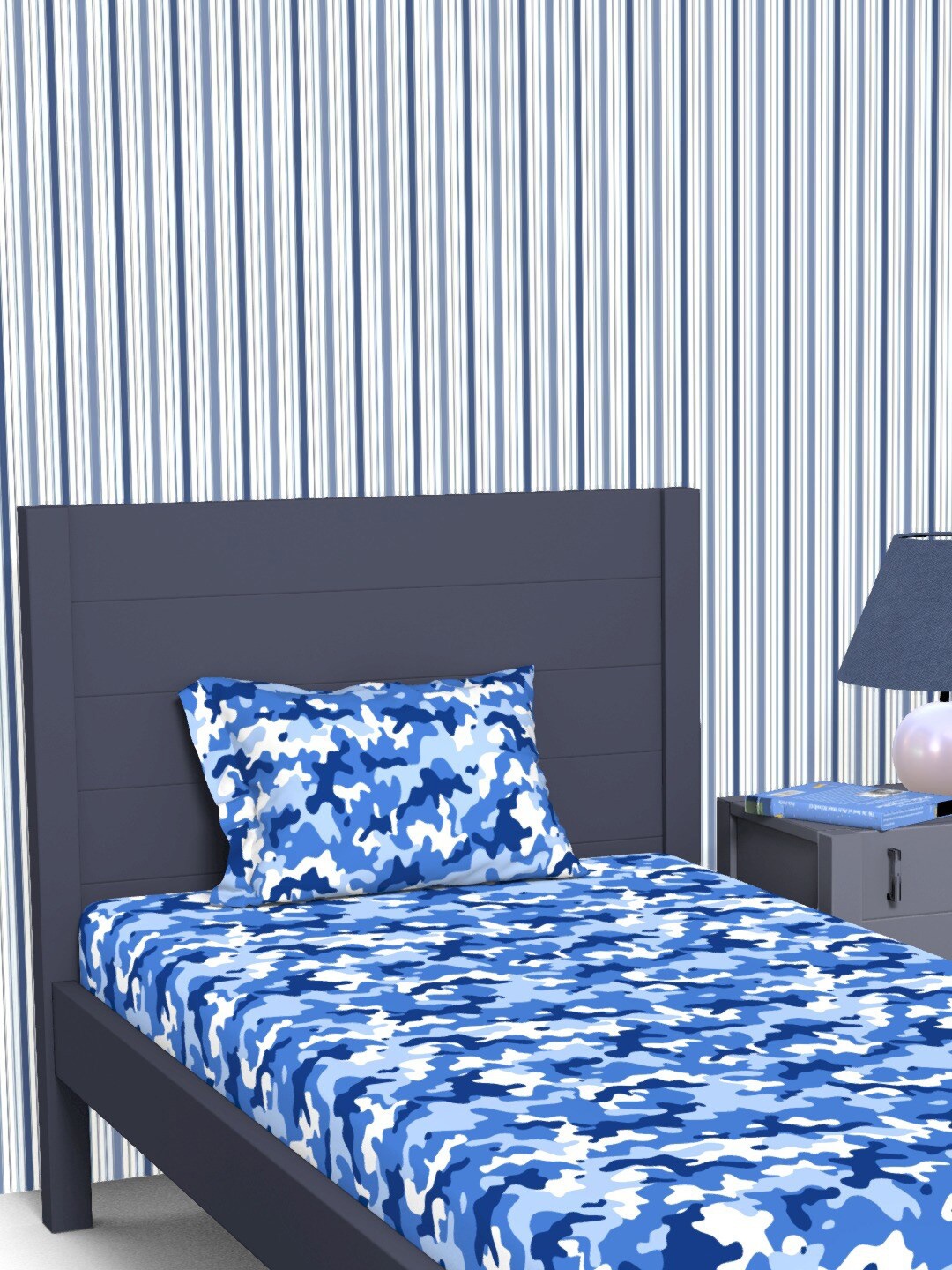 

Himeya Blue & White Graphic Cotton 180 TC Queen Bedsheet With 2 Pillow Covers