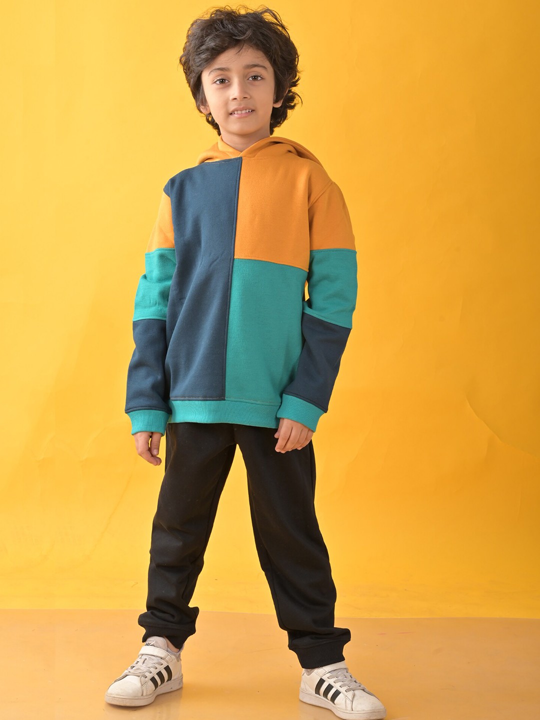 

Anthrilo Boys Colourblocked Hooded Long Sleeves Sweatshirt with Joggers, Yellow