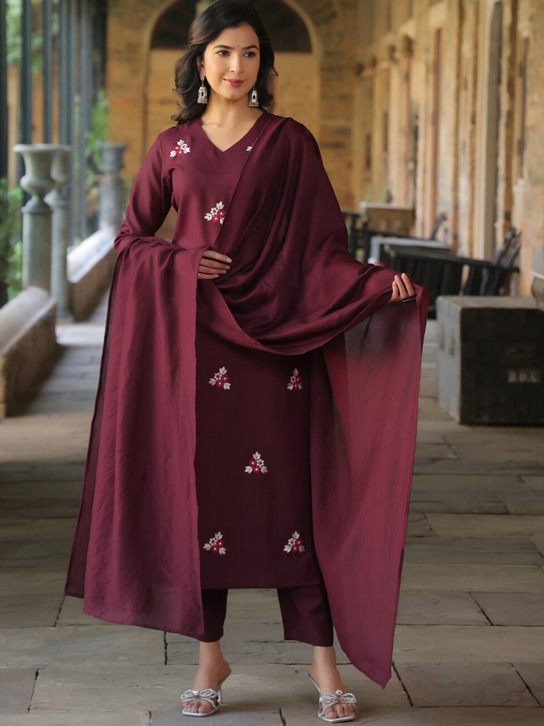 

KALINI Floral Embroidered Kurta with Trousers & Dupatta, Maroon