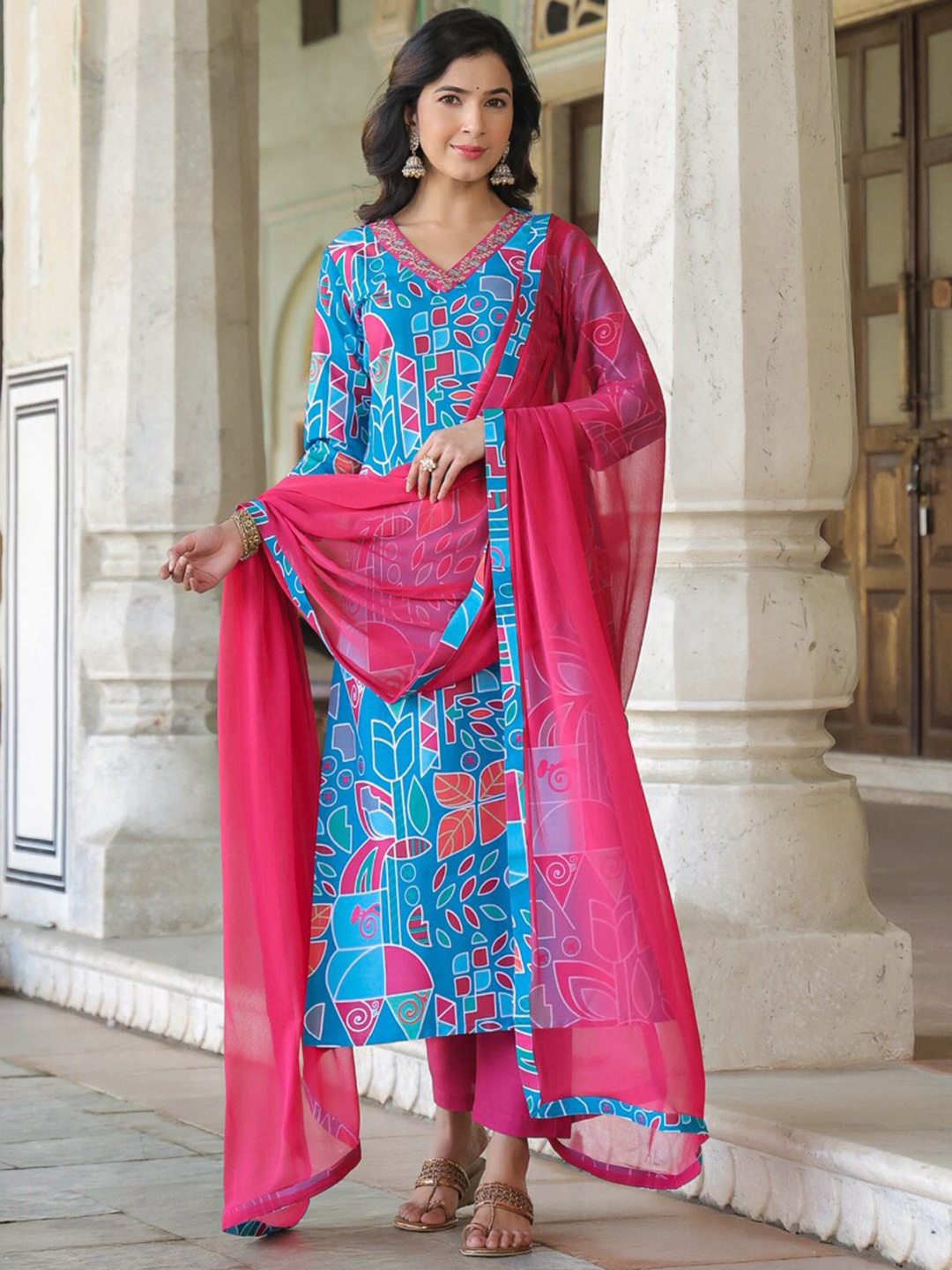 

KALINI Floral Printed Kurta With Trousers & Dupatta, Turquoise blue