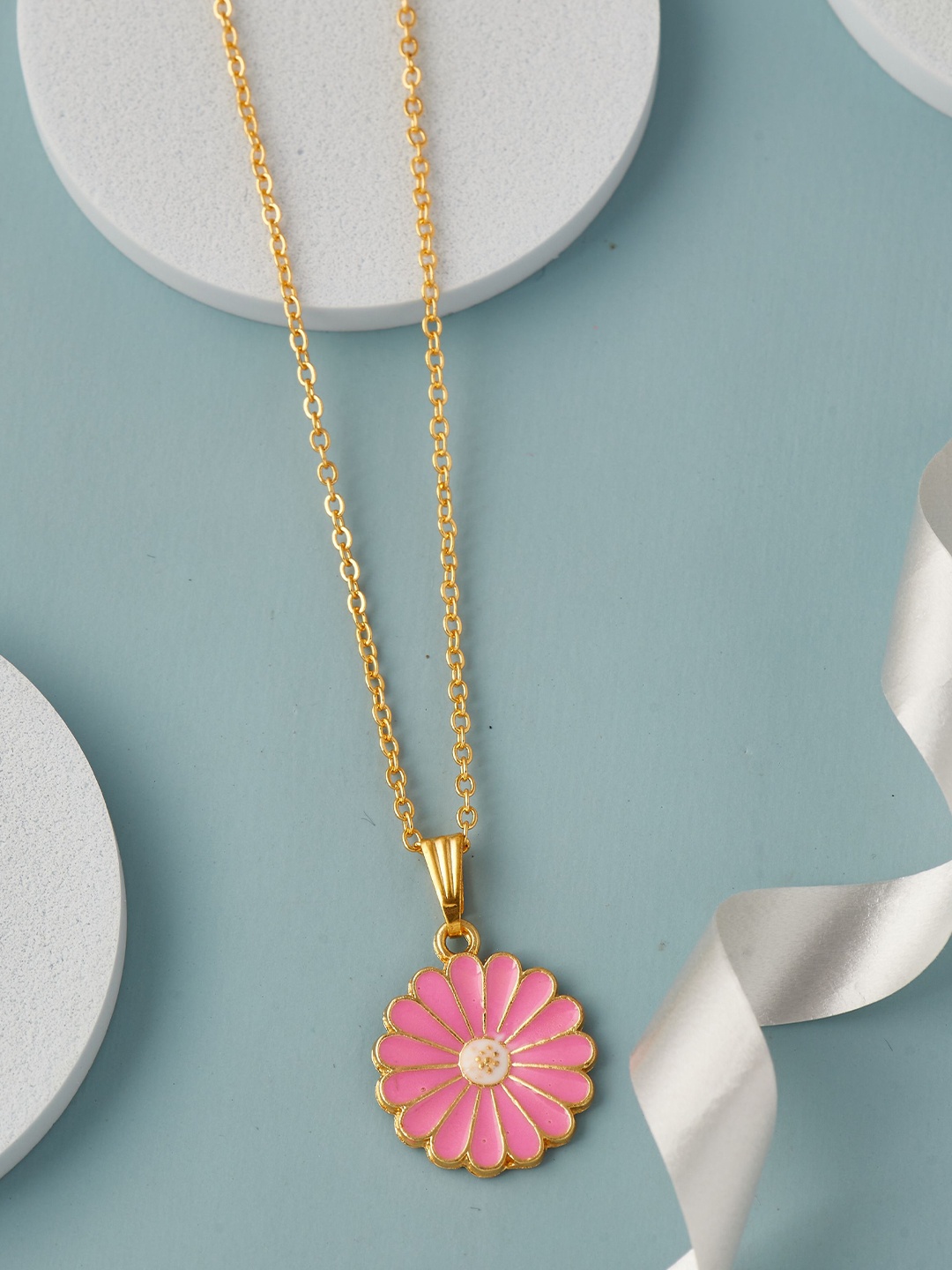 

DressBerry Gold-Toned & Gold-Toned Brass Gold-Plated Antique Chain