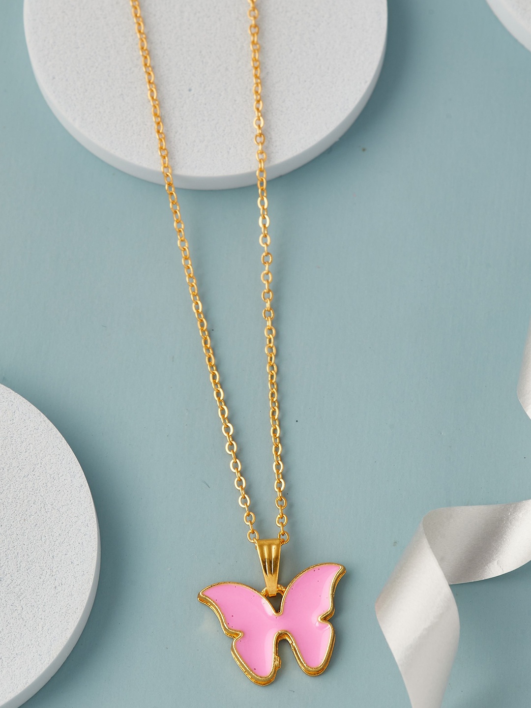 

DressBerry Gold-Toned Gold-Plated Chain