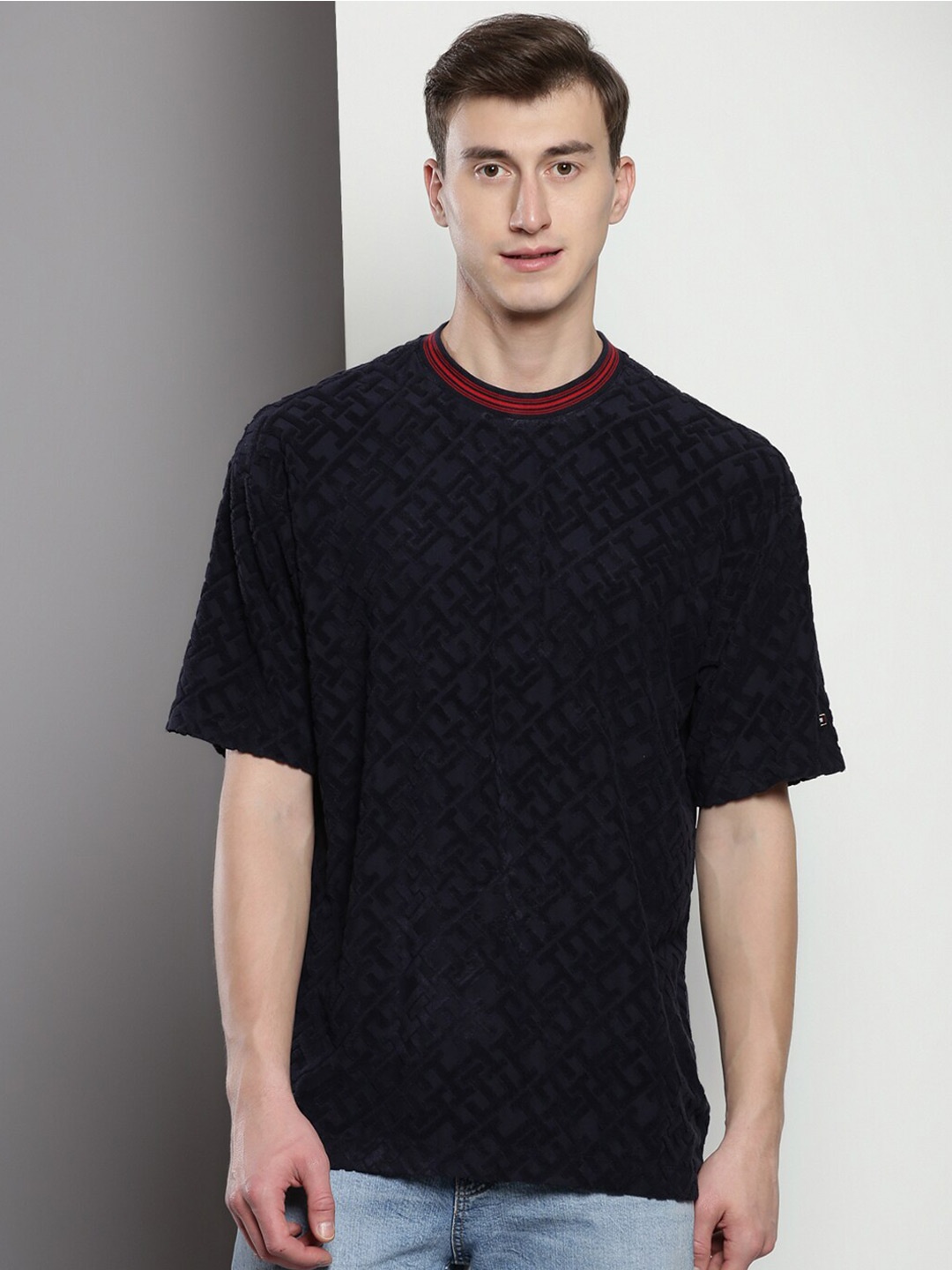 

Tommy Hilfiger Textured Round Neck T-shirt, Navy blue