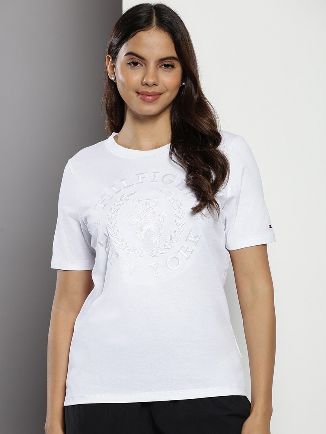 

Tommy Hilfiger Women White T-shirt