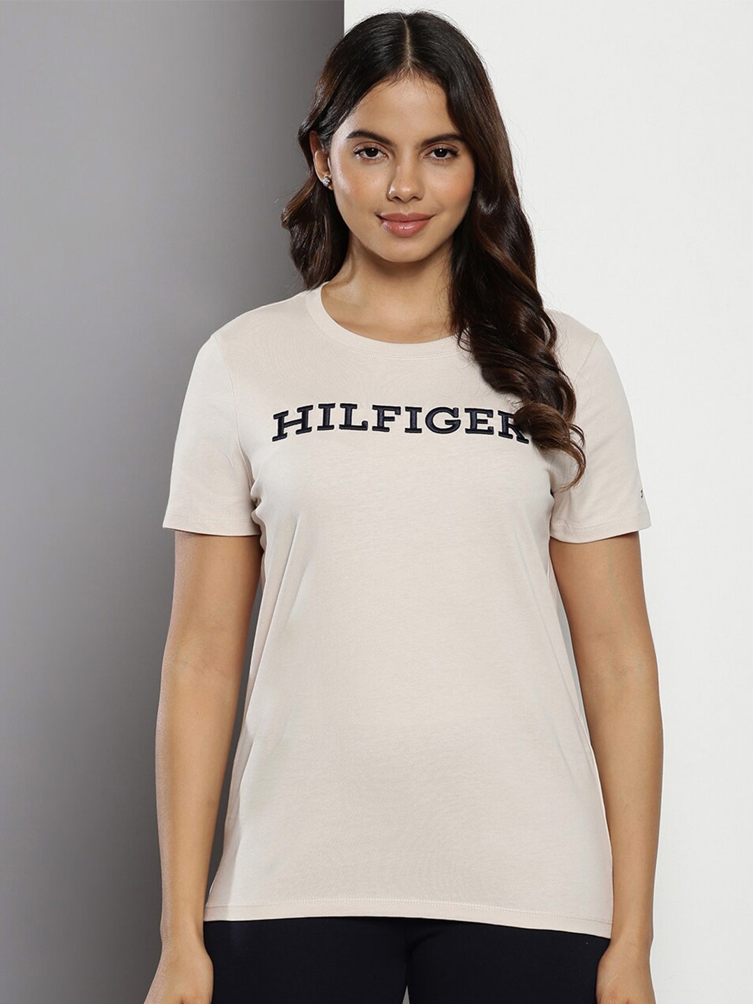 

Tommy Hilfiger Women Cream-Coloured T-shirt