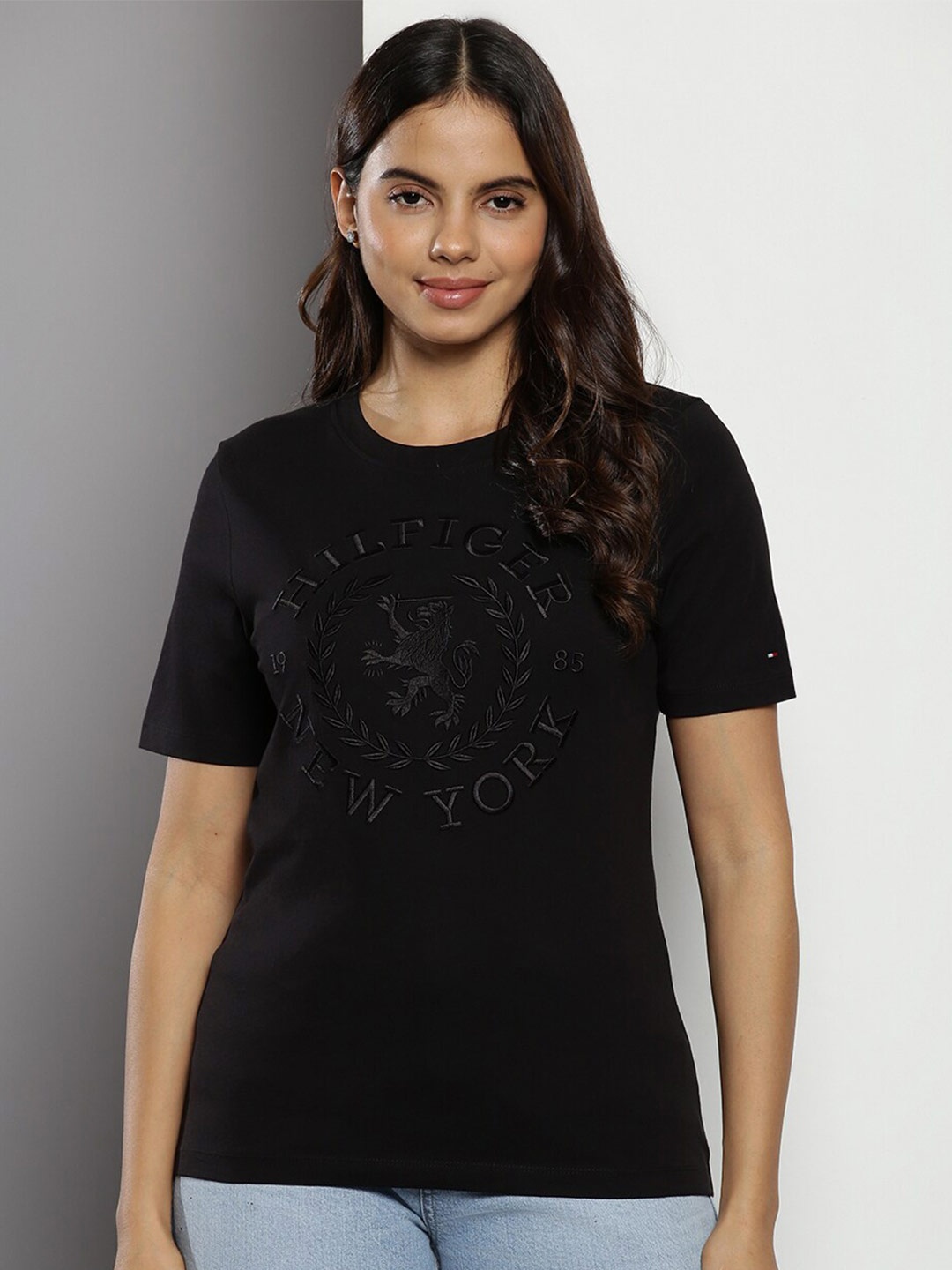 

Tommy Hilfiger Women Black T-shirt