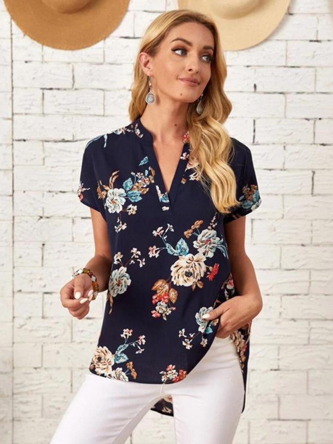 

Kotty Navy Blue Floral Print Mandarin Collar Crepe Top