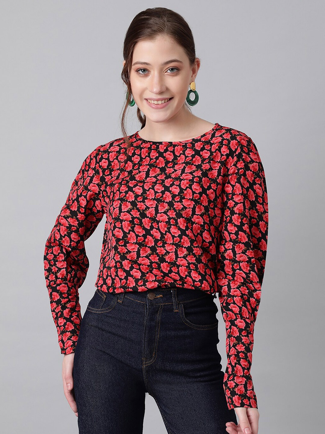 

Kotty Black Floral Print Crepe Top