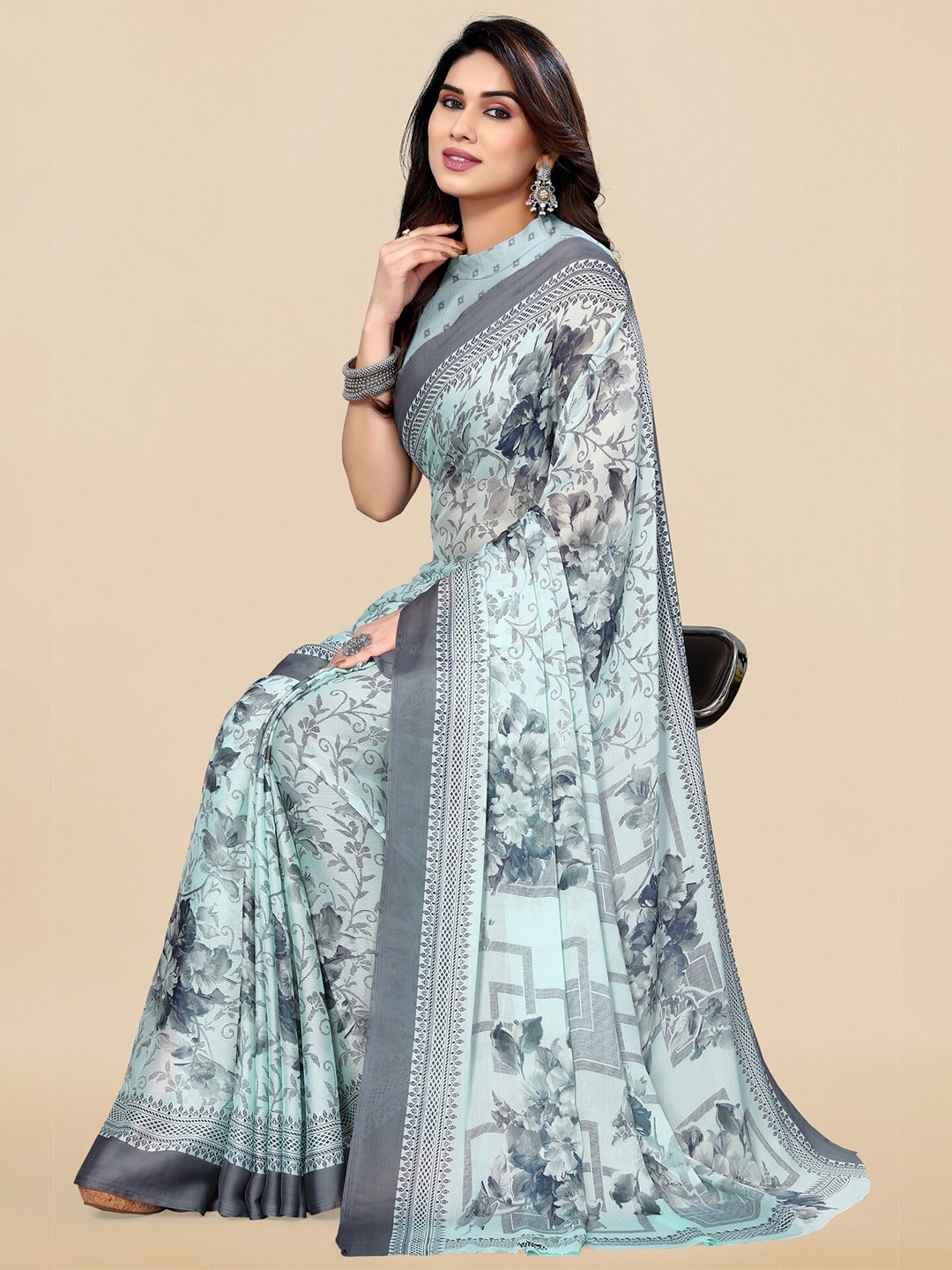 

KALINI Floral Printed Saree, Blue