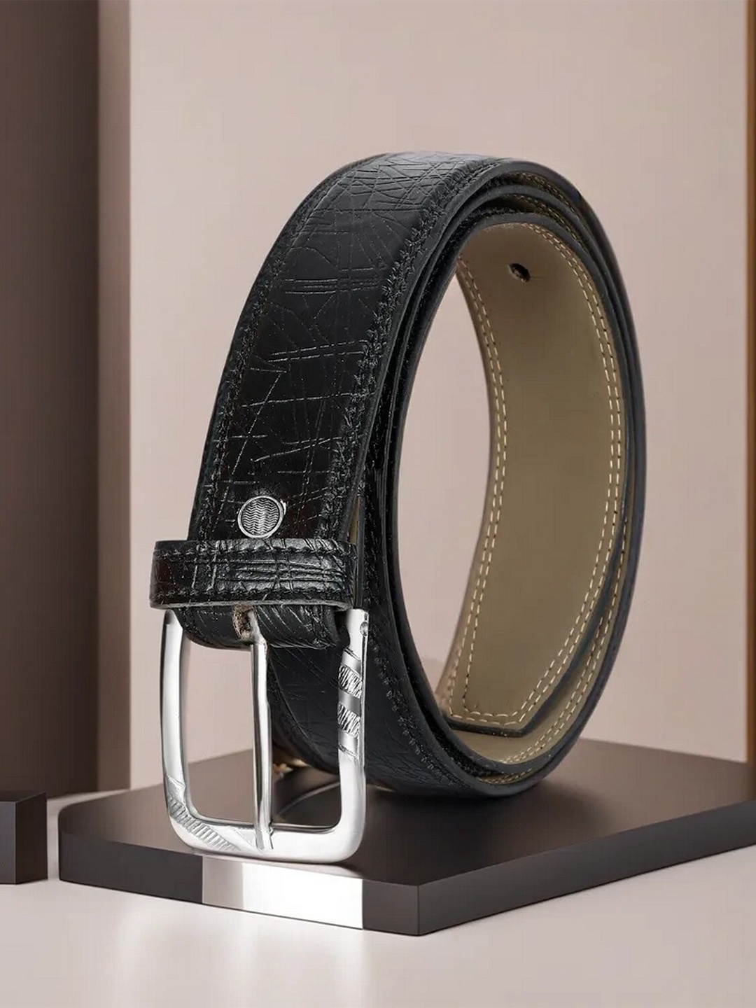 

LOREM Men Textured Formal Belt, Black