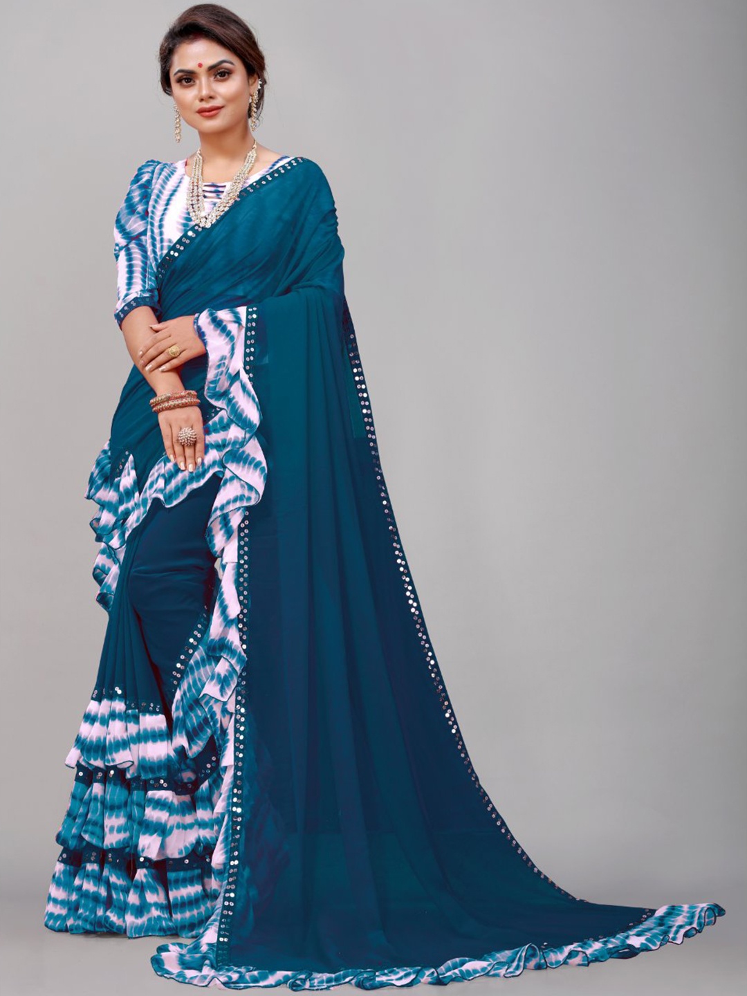 

SM TRENDZ Shibori Sequinned Pure Georgette Ruffle Saree, Teal