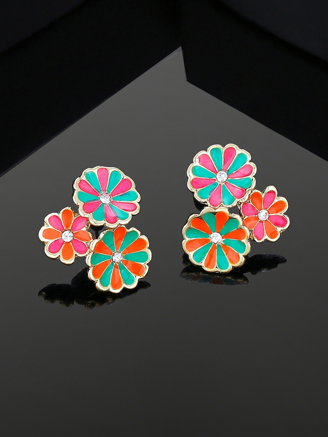 

Estele Gold-Plated Floral Studs Earrings, White