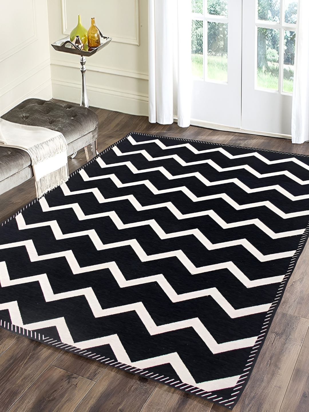 

Sparrow world Black & White Printed Chennille Carpet