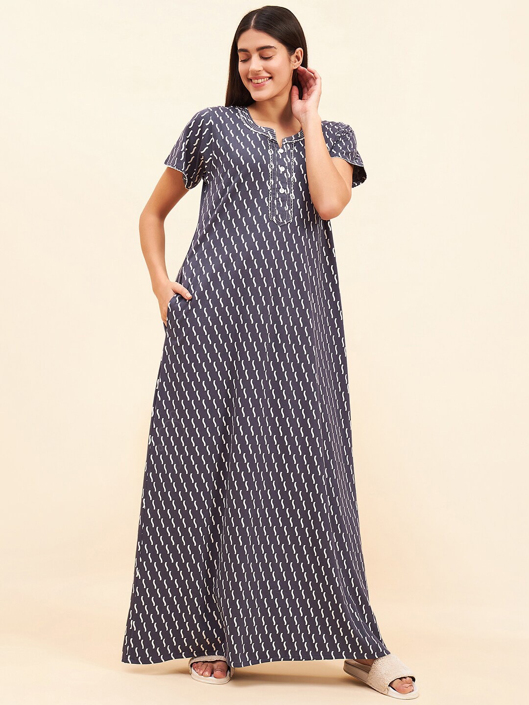 

Sweet Dreams Geometric Printed Pure Cotton Maxi Nightdress, Navy blue