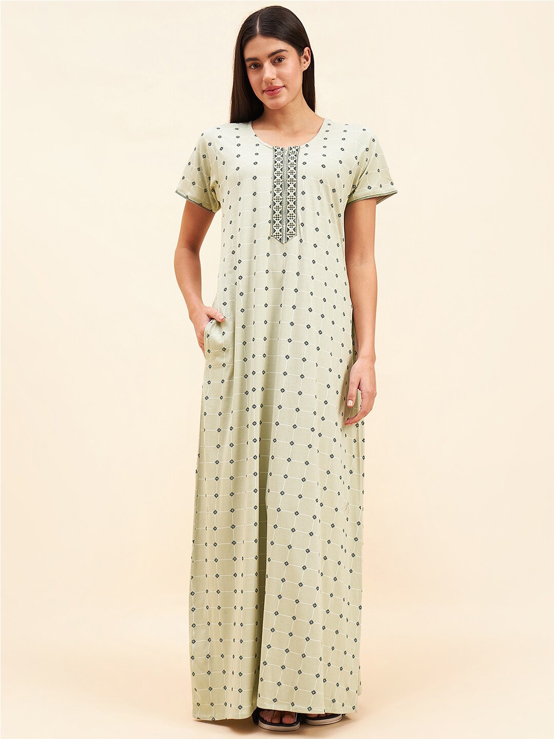 

Sweet Dreams Green Printed Cotton Maxi Nightdress