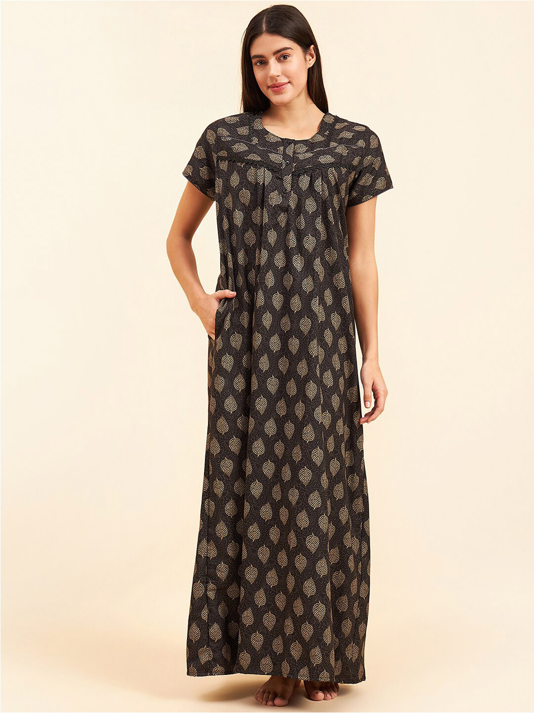 

Sweet Dreams Black Printed Maxi Nightdress