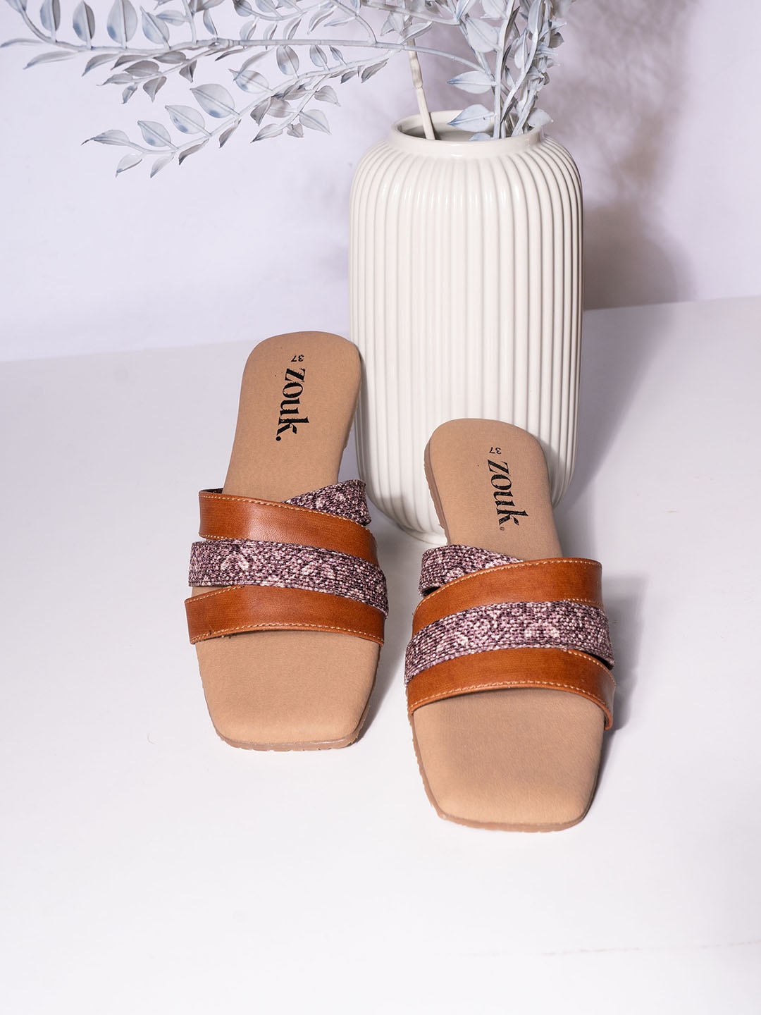 

ZOUK Printed Fabric Open Toe Flats, Purple