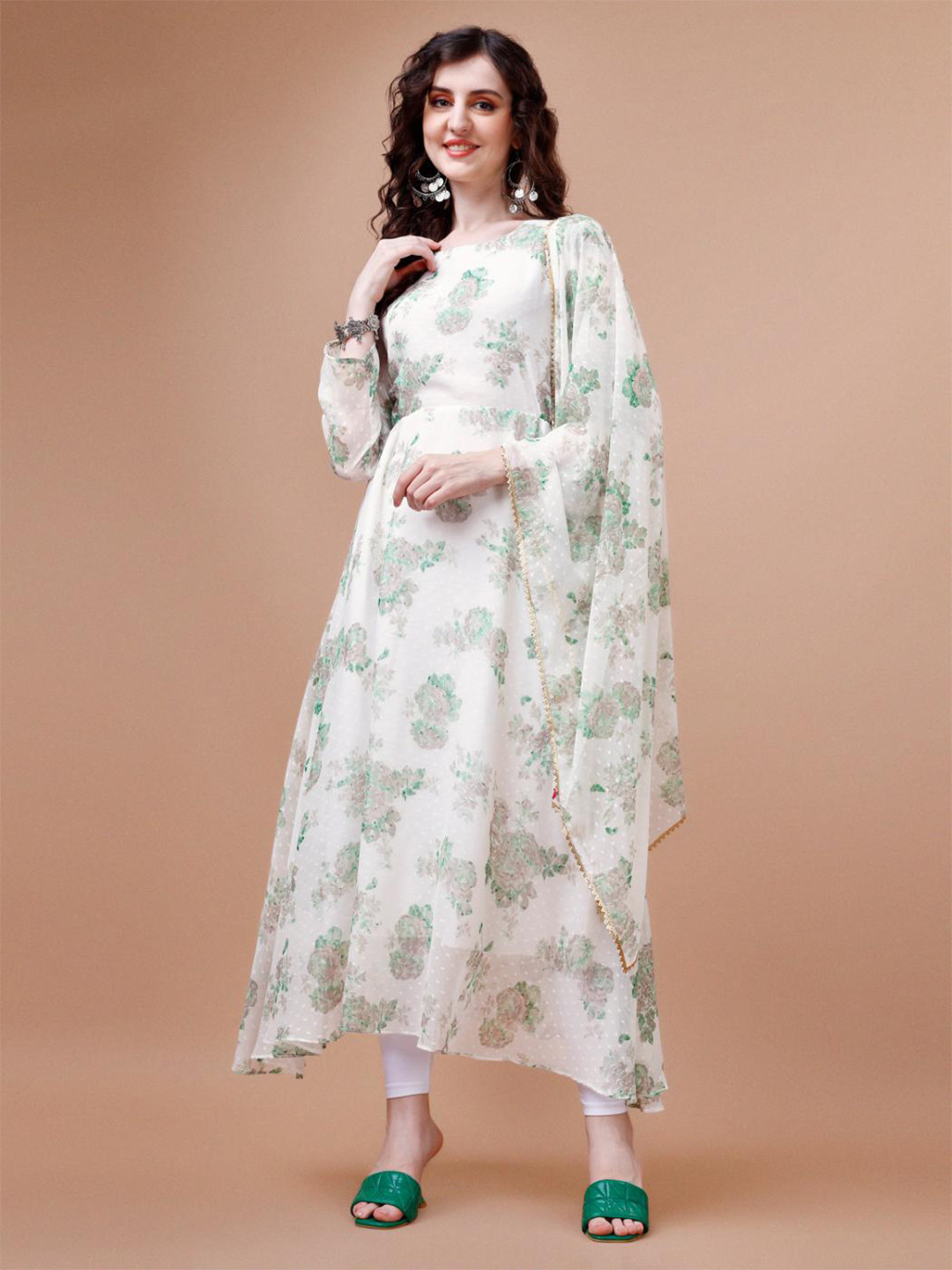 

Fashion2wear Green Georgette A-Line Maxi Dress