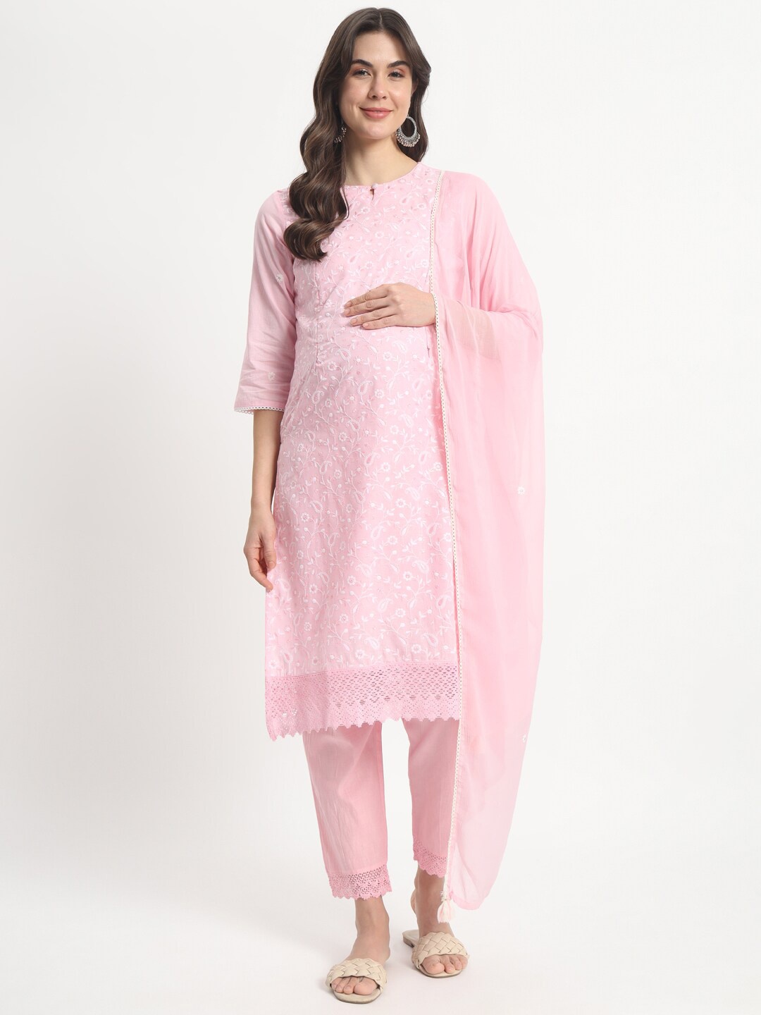 

mumzhug Chikankari Embroidered Maternity Pure Cotton Kurta with Trousers & Dupatta, Pink