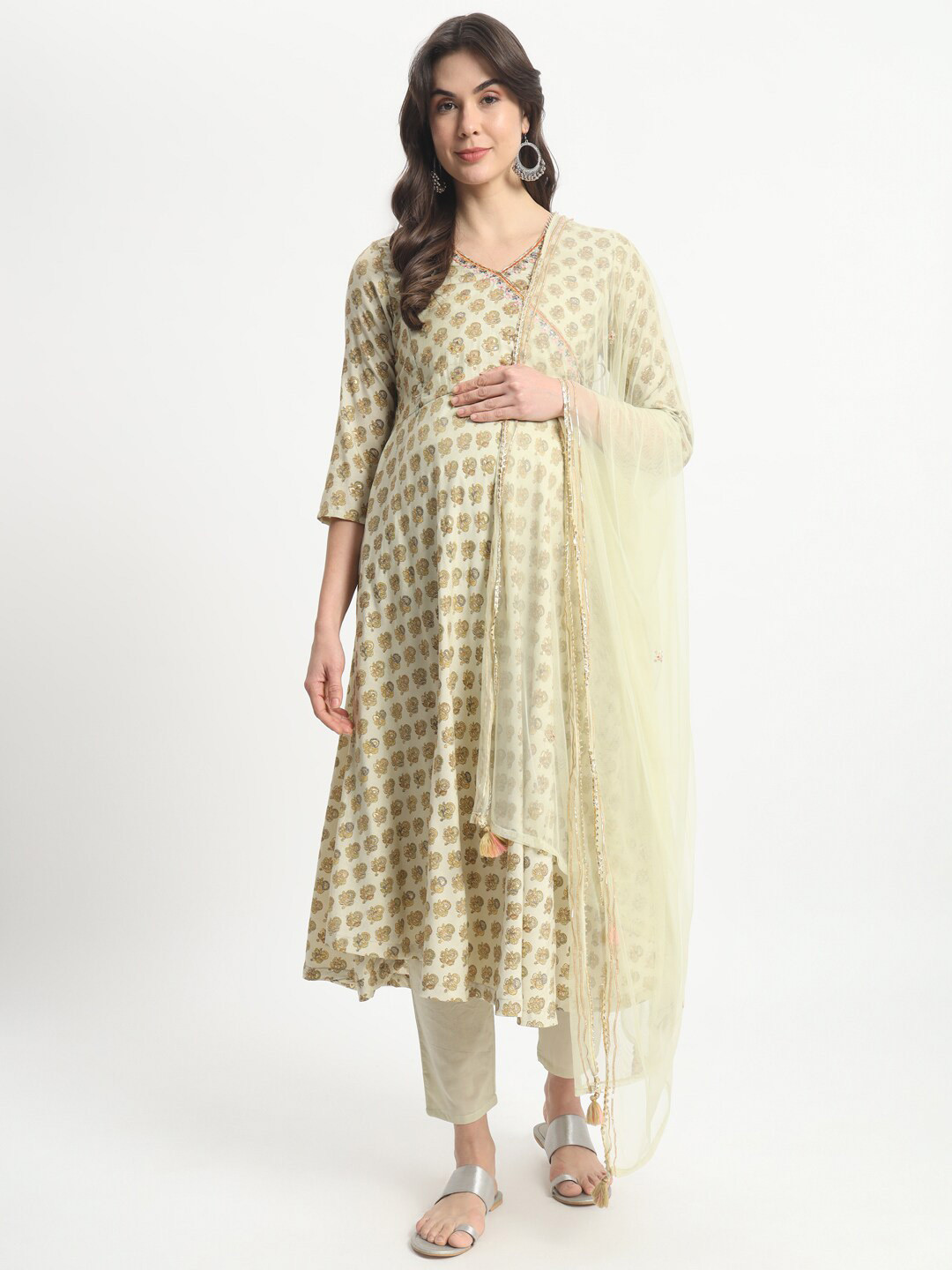 

mumzhug Ethnic Printed A-Line Pure Cotton Maternity Kurta with Trousers & Dupatta, Green