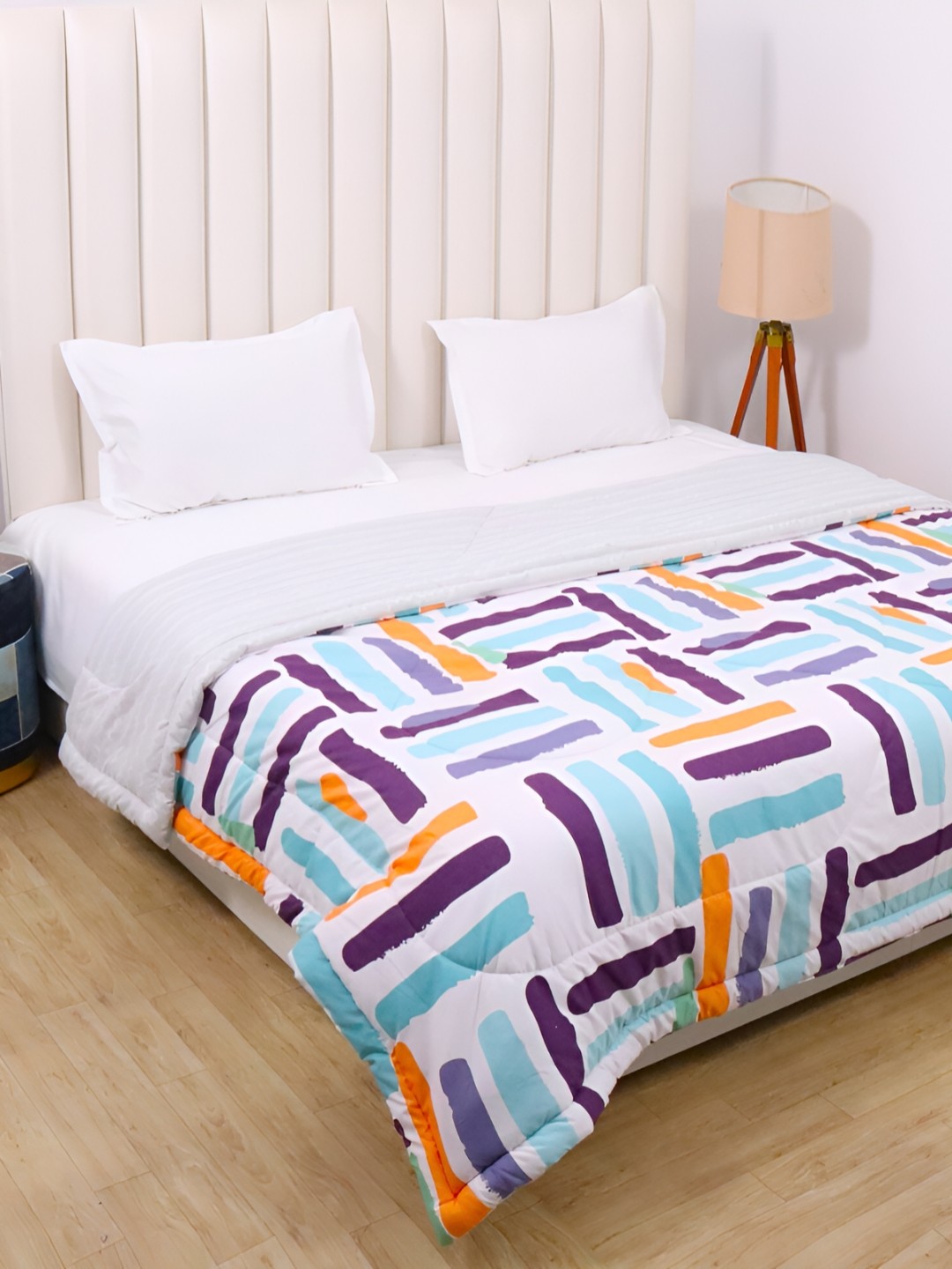 

RD TREND White & Orange Mild Winter 210 GSM Reversible Double Bed Comforter