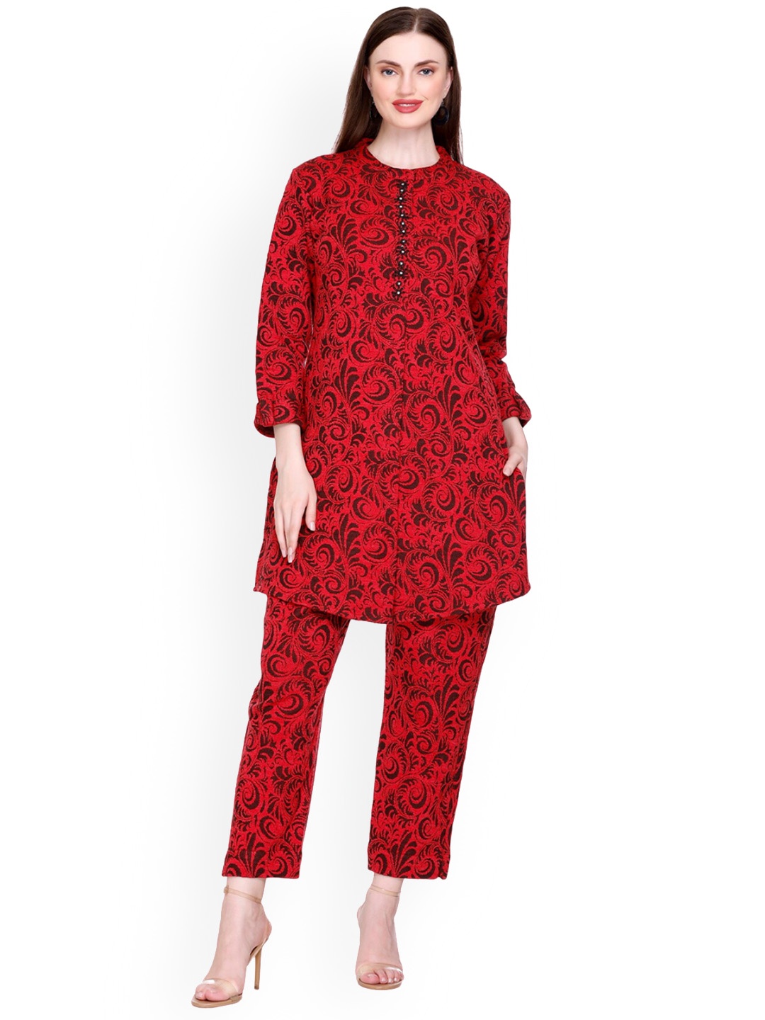 

Elthia Ethnic Motifs Printed Long Sleeves Knitted Tunic With Trouser, Red