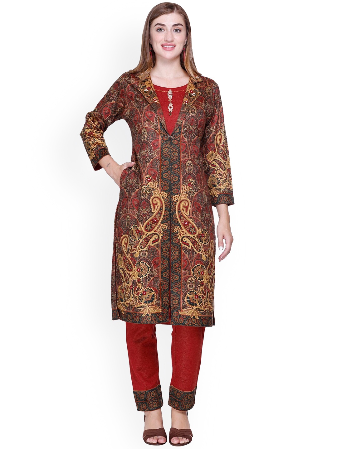 

Elthia Ethnic Motifs Printed Beads and Stones Kurta with Pyjamas, Maroon