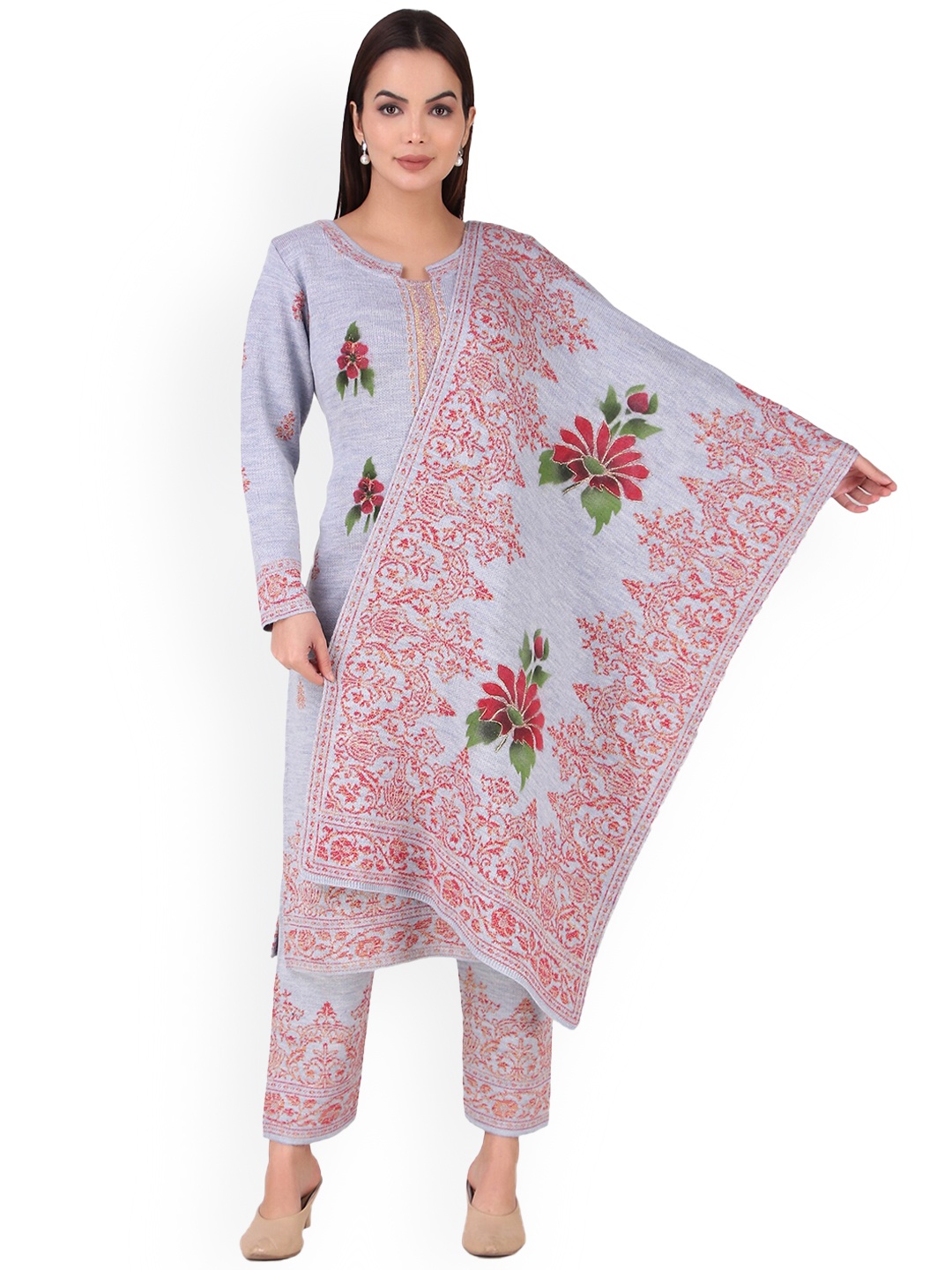 

Elthia Floral Printed Regular Kurta with Trousers & Dupatta, Blue