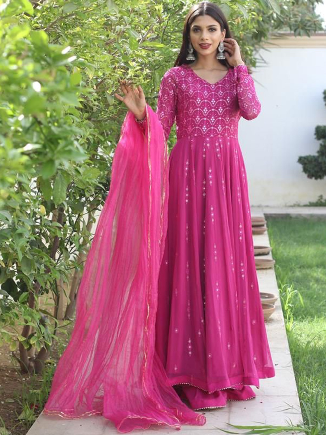 

BLACK SCISSOR Ethnic Motifs Embroidered Mirror Work Kurta with Palazzos & With Dupatta, Pink