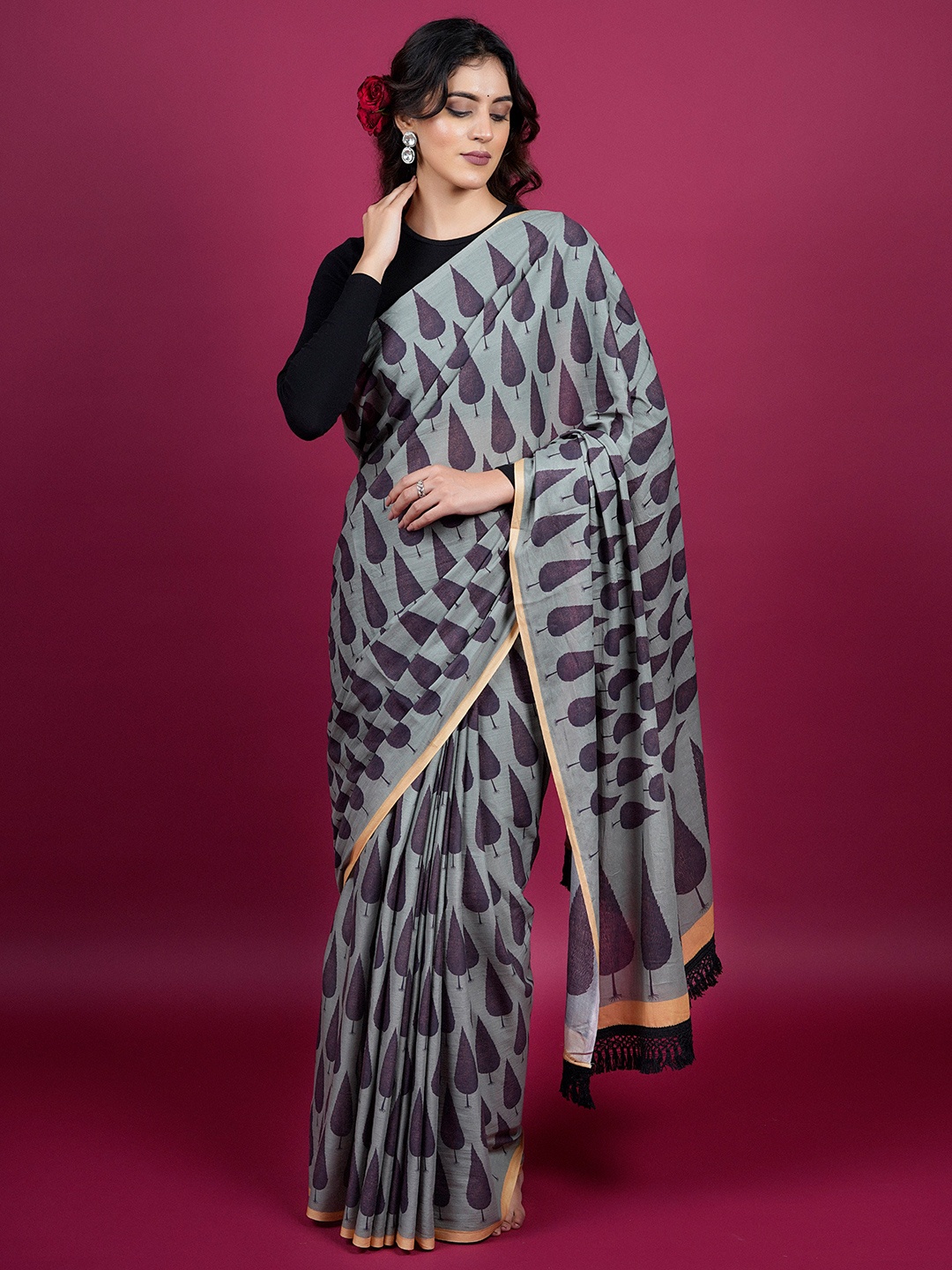 

BUTA BUTI Botanical Printed Pure Cotton Saree, Grey